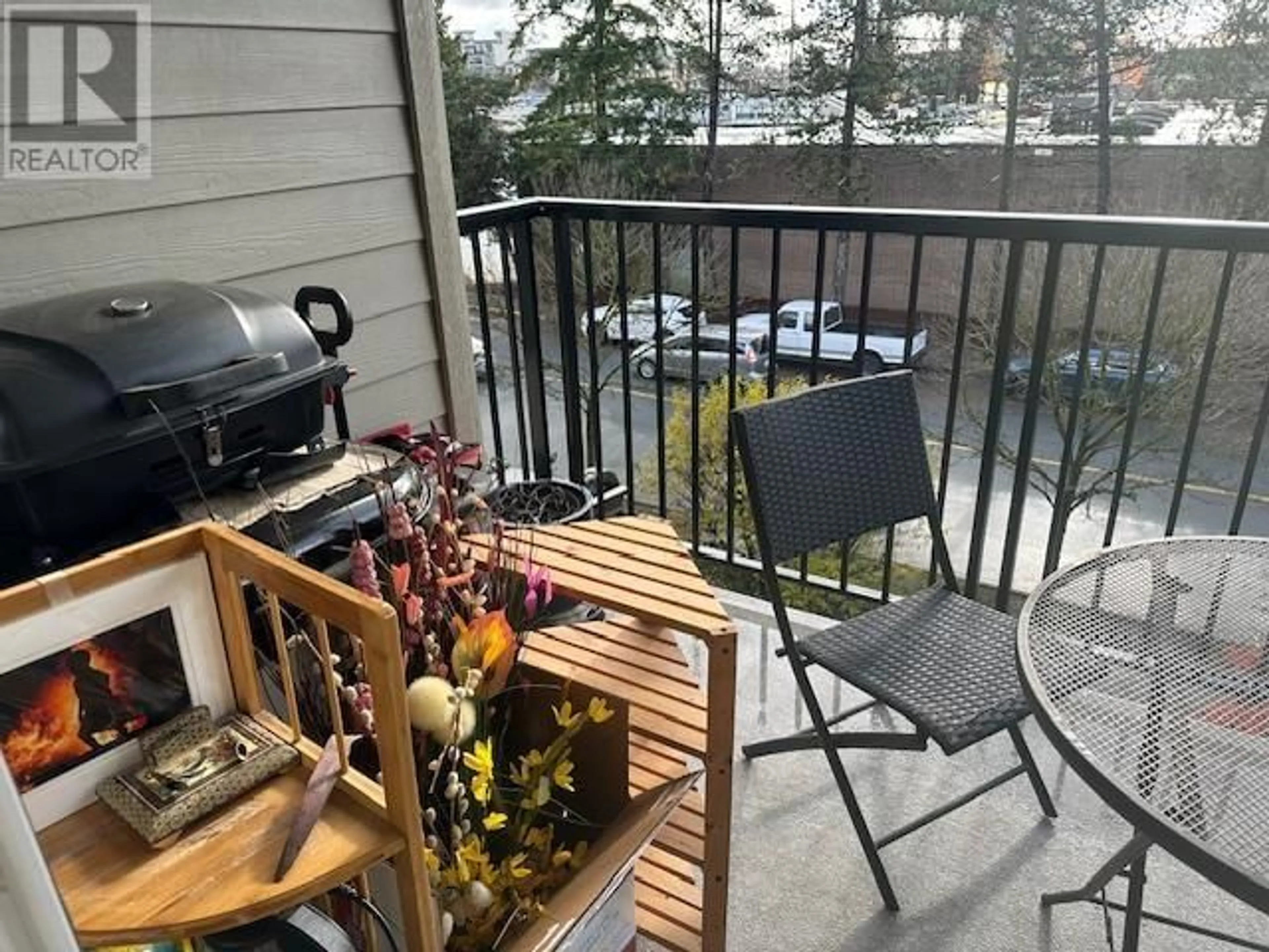 Patio, water/lake/river/ocean view for 312 12075 EDGE STREET, Maple Ridge British Columbia V2X9E6