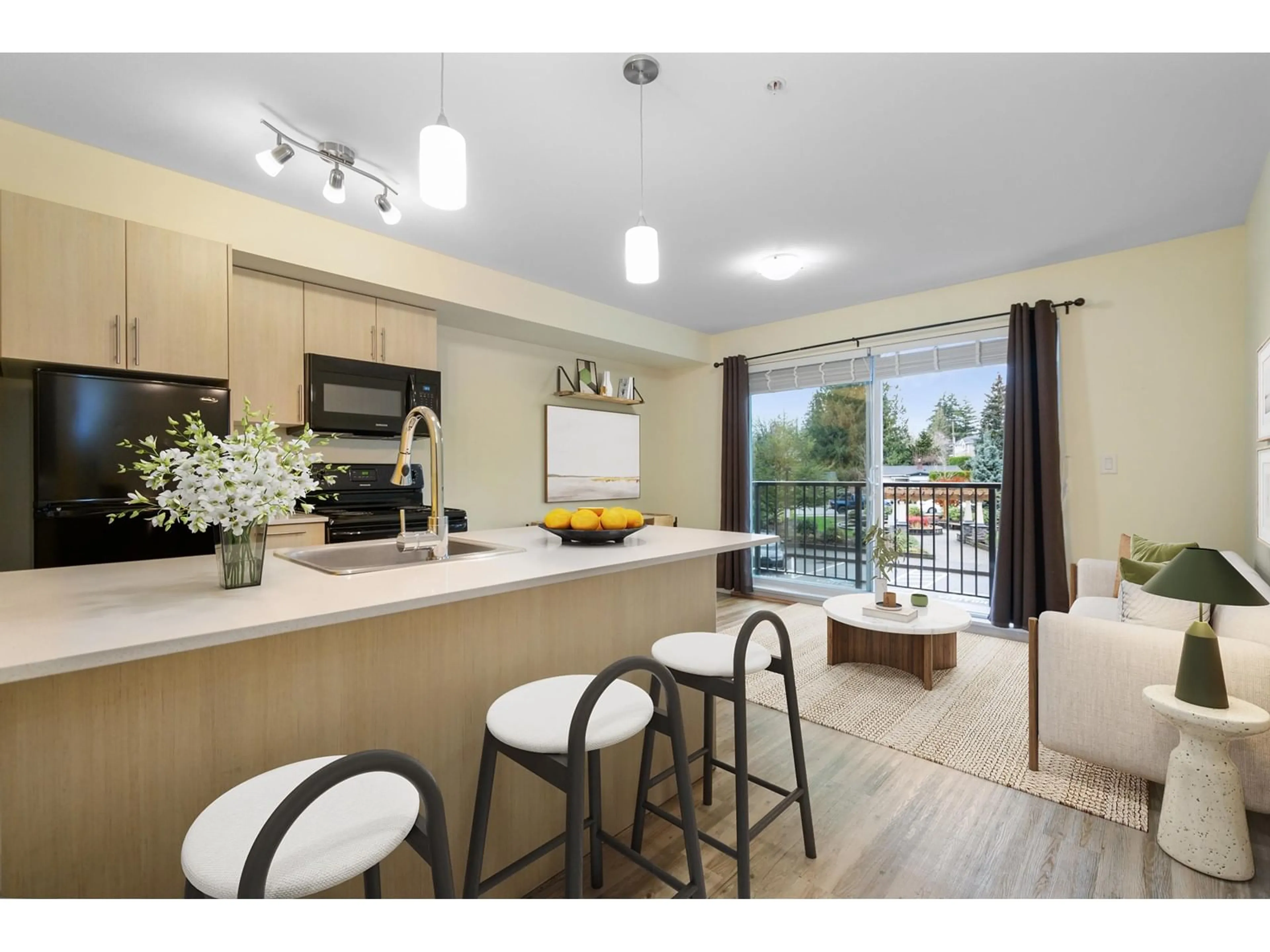 Open concept kitchen, unknown for 222 2565 CAMPBELL AVENUE, Abbotsford British Columbia V2S0E3