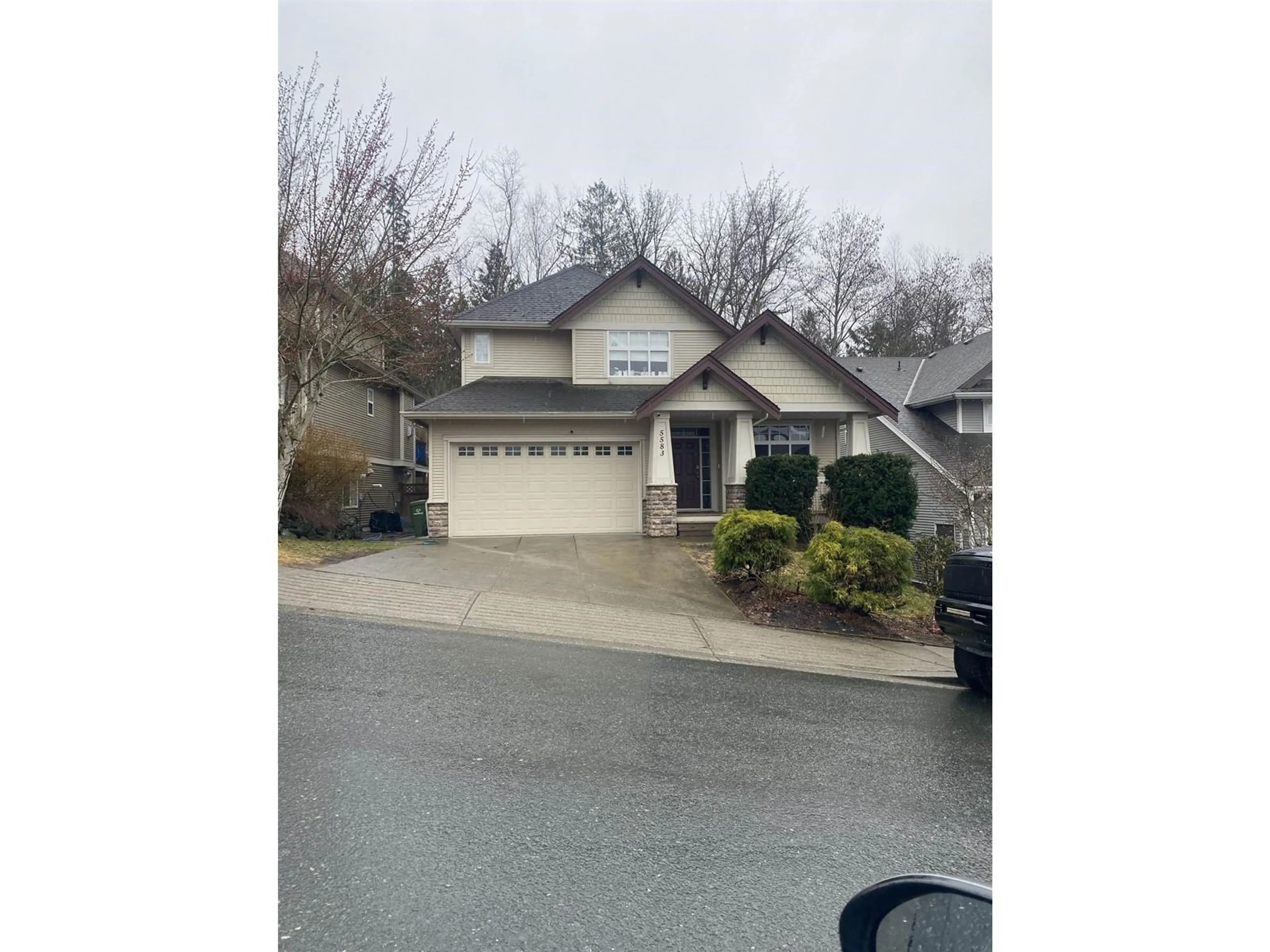Blurry image for 5583 THOM CREEK DRIVE, Chilliwack British Columbia V2R5Z6
