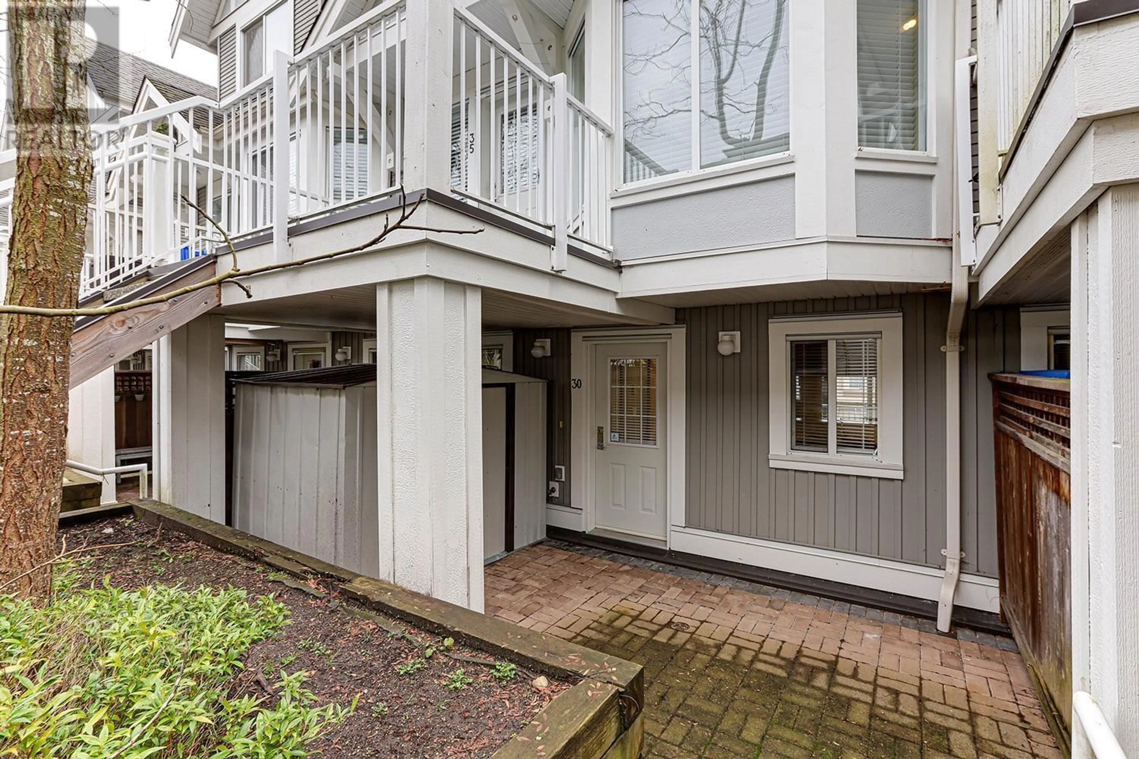 Patio, street for 30 - 7370 STRIDE AVENUE, Burnaby British Columbia V3N5E6