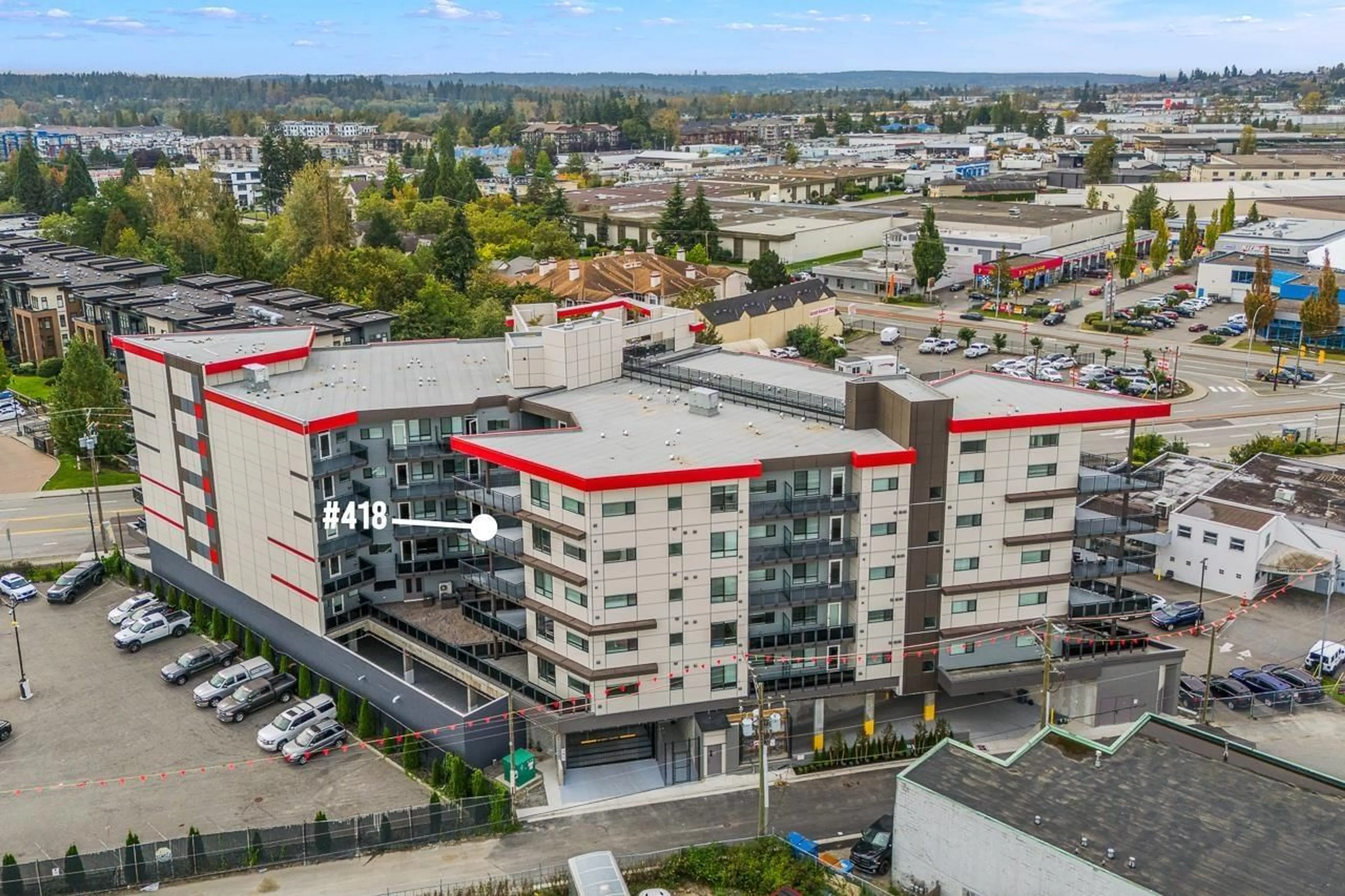 A pic from outside/outdoor area/front of a property/back of a property/a pic from drone, city buildings view from balcony for 418 20061 FRASER HIGHWAY, Langley British Columbia V3A0R4