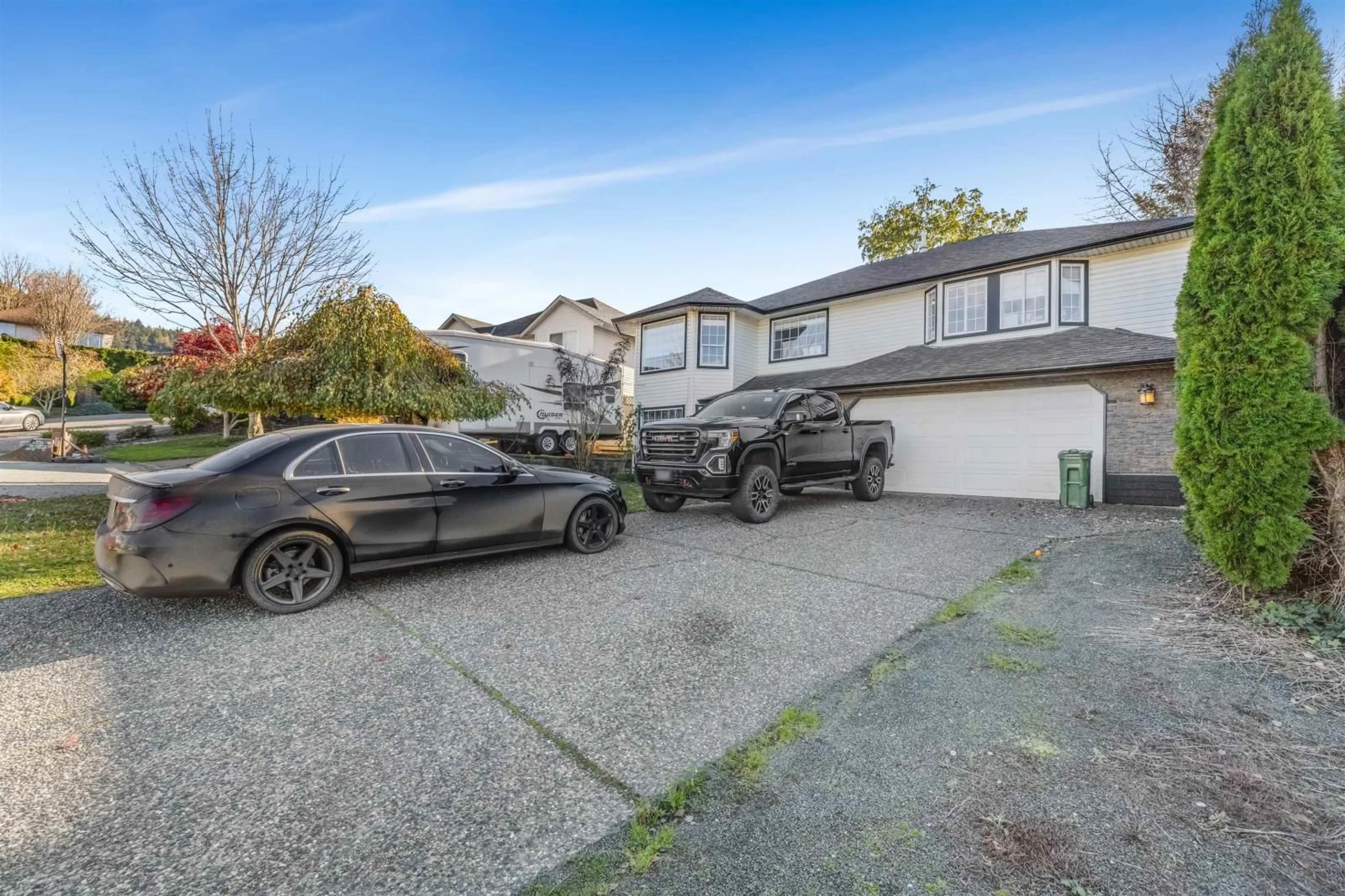 A pic from outside/outdoor area/front of a property/back of a property/a pic from drone, street for 46486 FERGUSON PLACE|Promontory, Chilliwack British Columbia V2R5L6