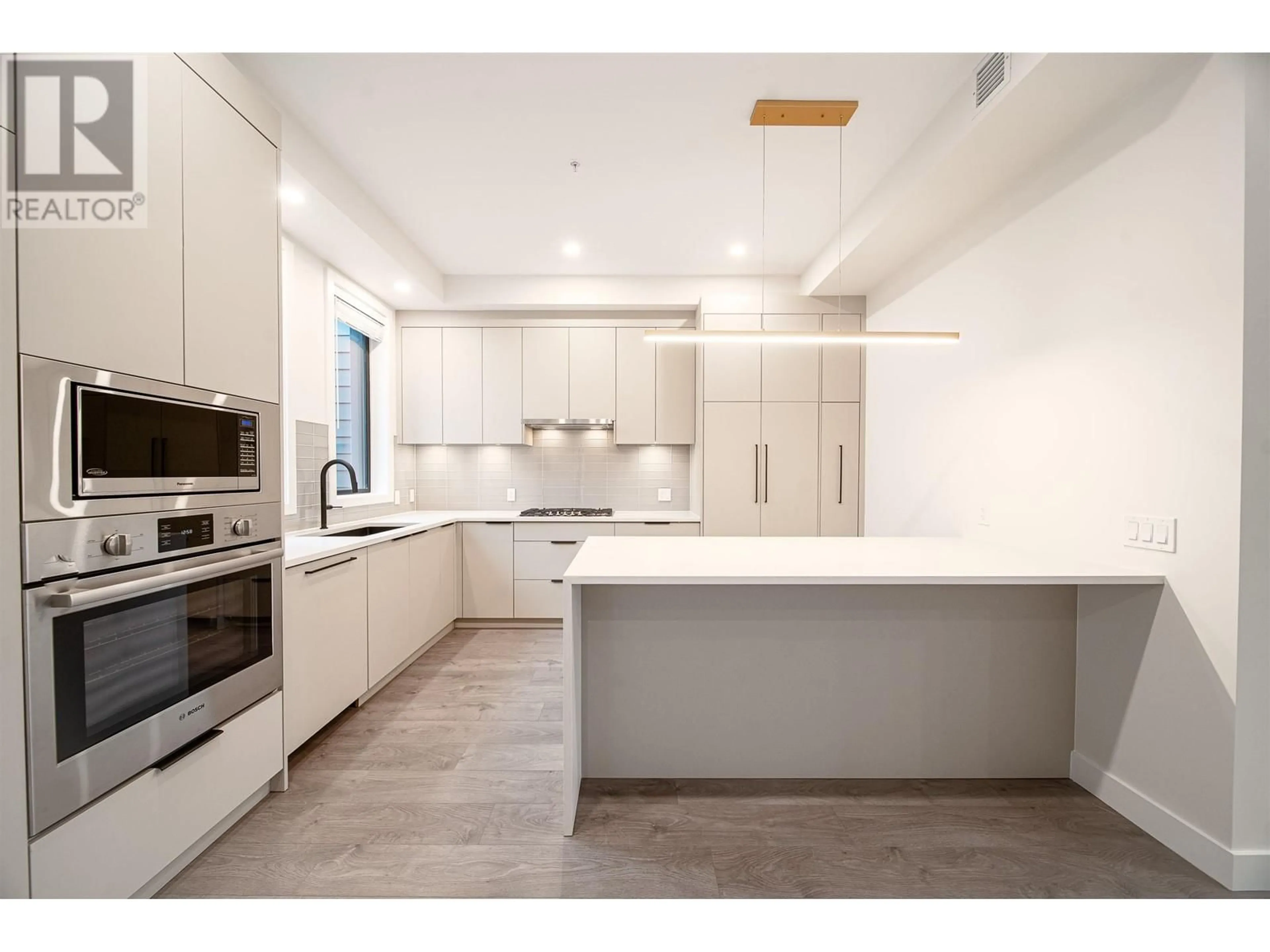 Open concept kitchen, unknown for 218 - 8699 SPIRES ROAD, Richmond British Columbia V6Y1W4