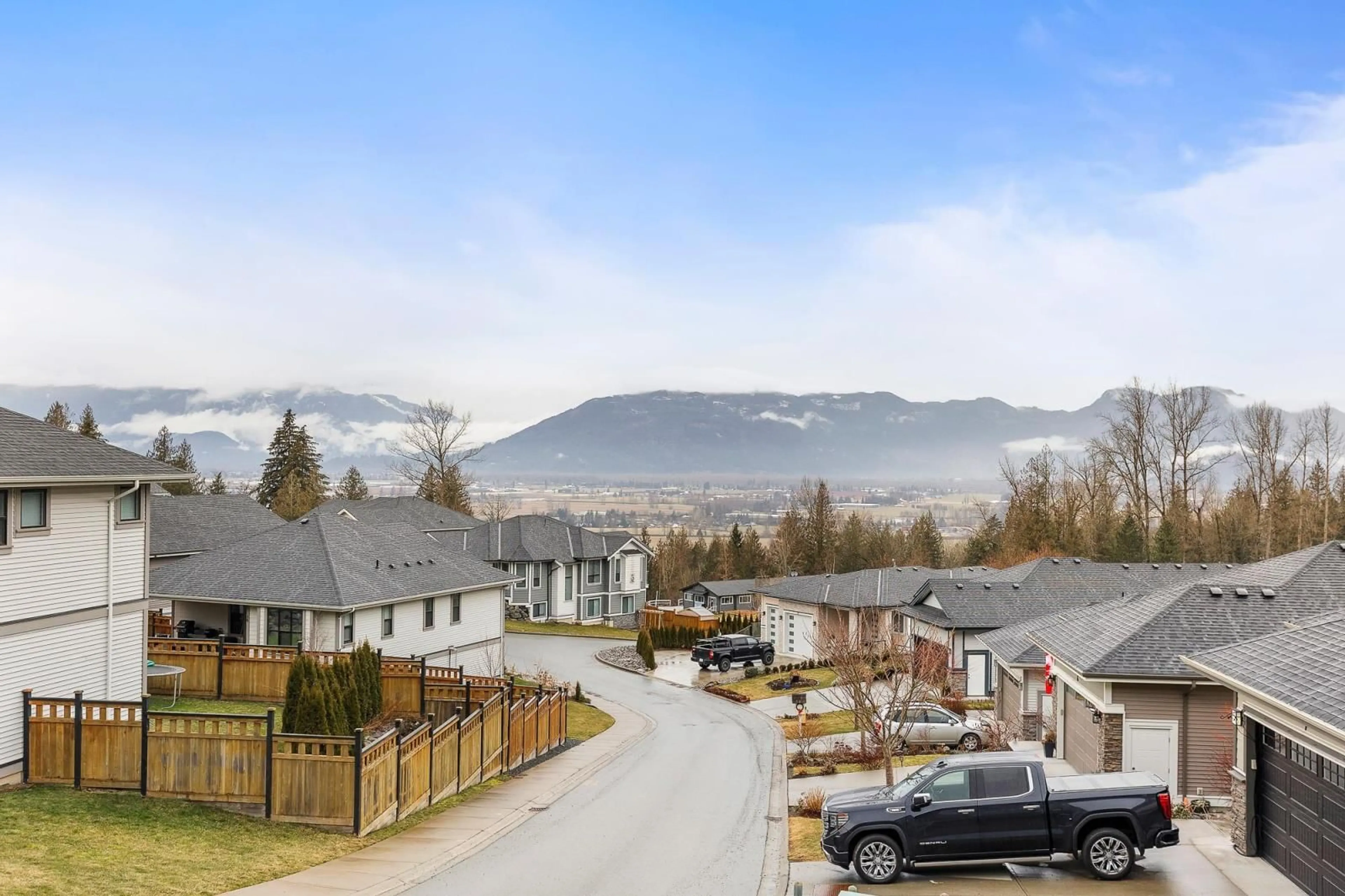 A pic from outside/outdoor area/front of a property/back of a property/a pic from drone, mountain view for 9 8295 NIXON ROAD|Eastern Hillsides, Chilliwack British Columbia V4Z0C8