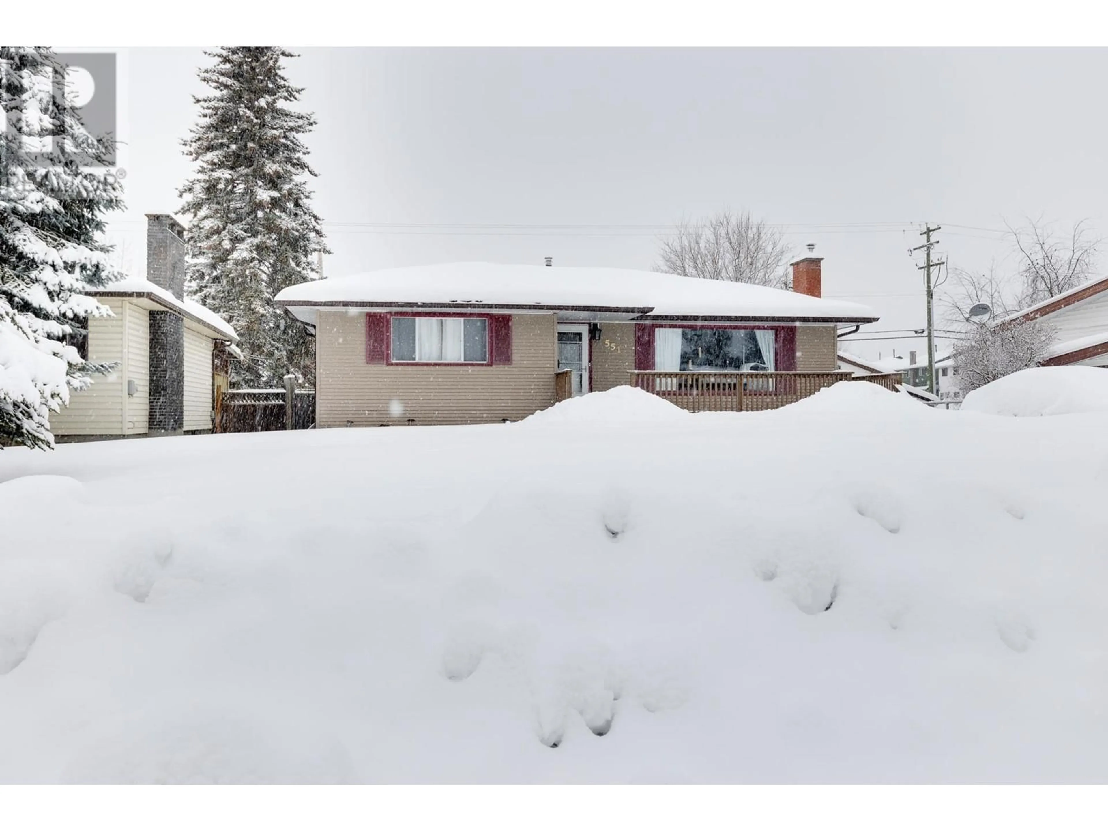 A pic from outside/outdoor area/front of a property/back of a property/a pic from drone, street for 551 RADCLIFFE DRIVE, Prince George British Columbia V2M3N5