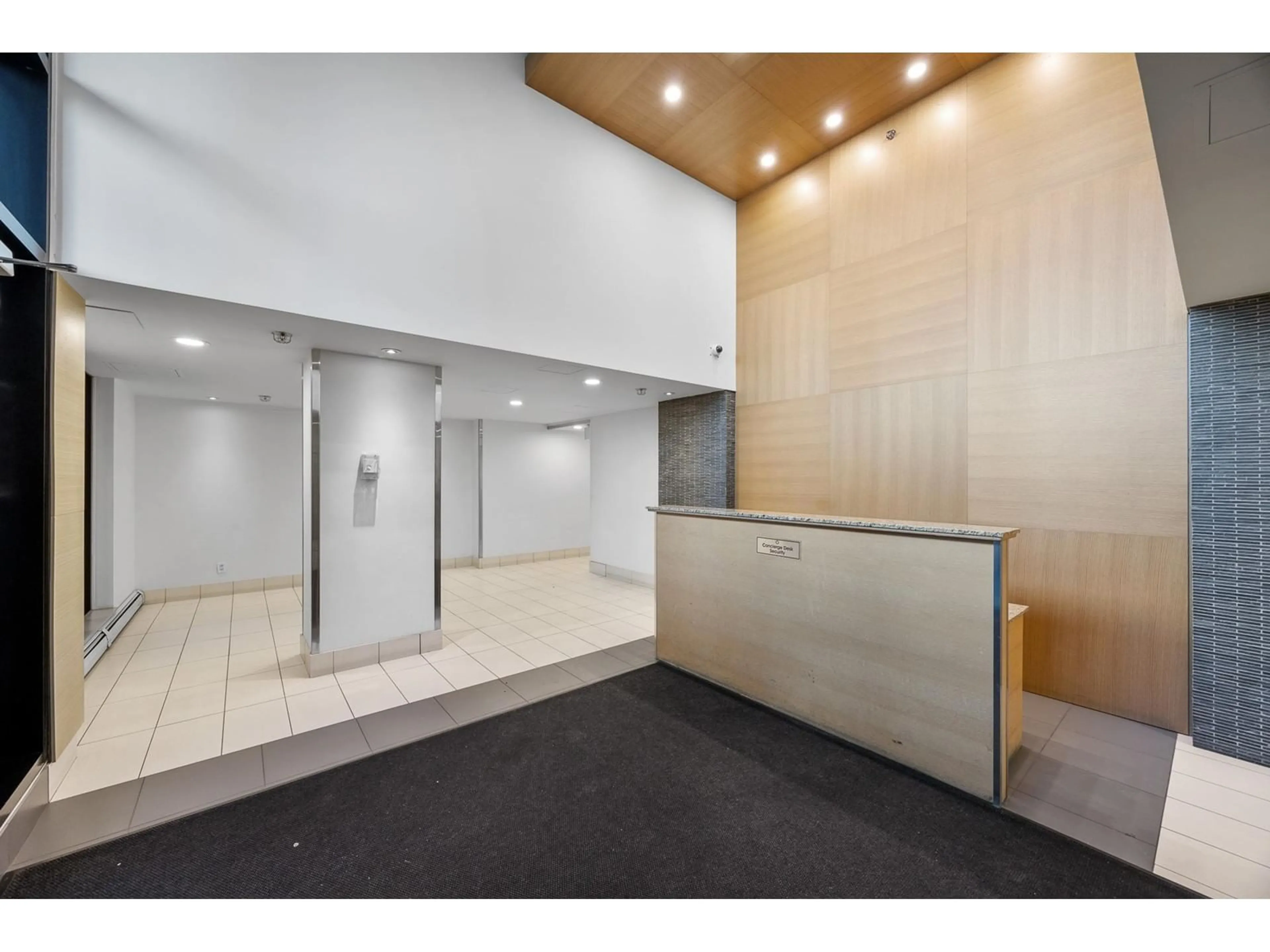 Indoor foyer for 1608 - 13380 108, Surrey British Columbia V3T0E7