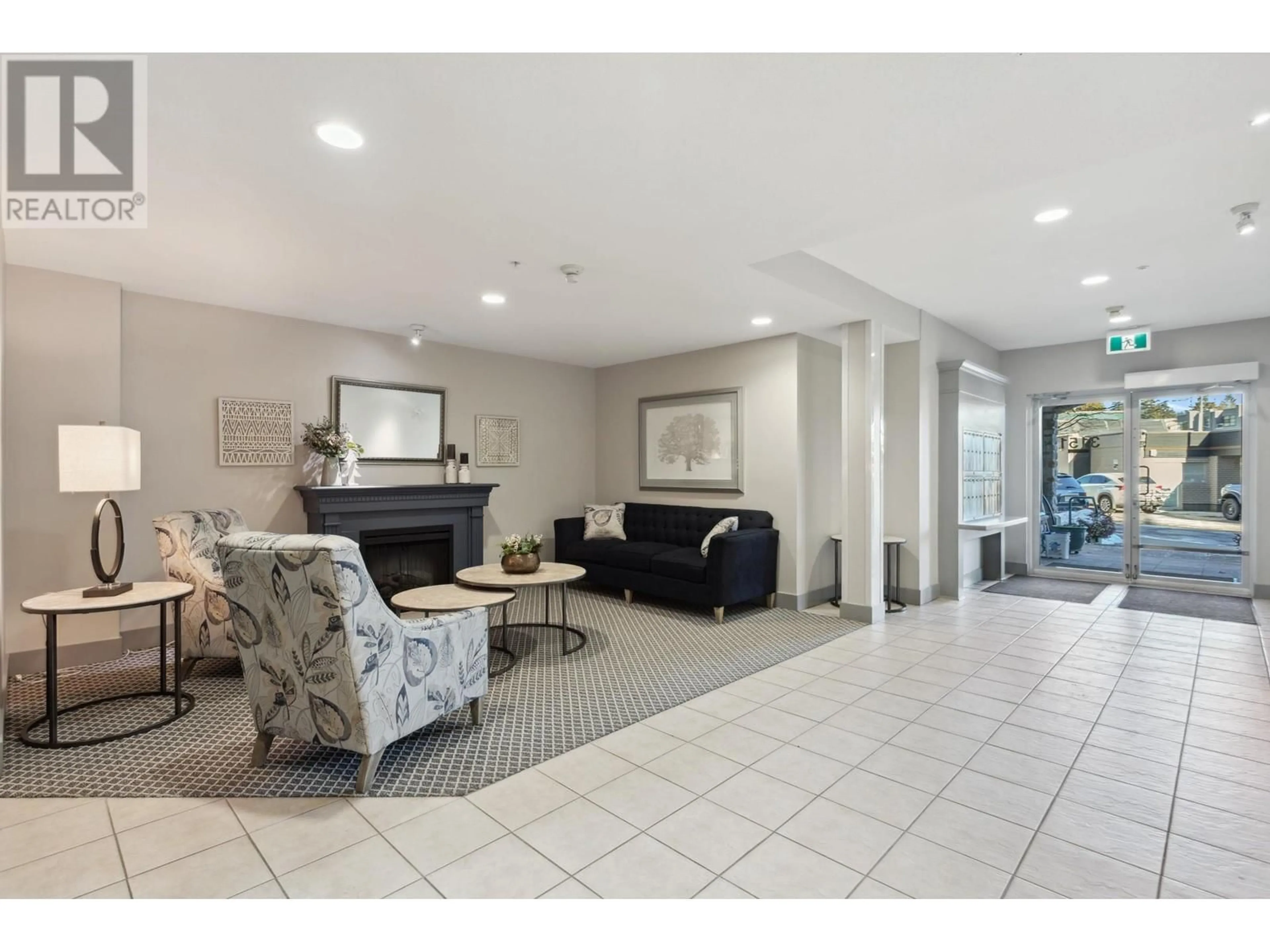 Unknown for 306 - 3151 CONNAUGHT CRESCENT, North Vancouver British Columbia V7R4X6