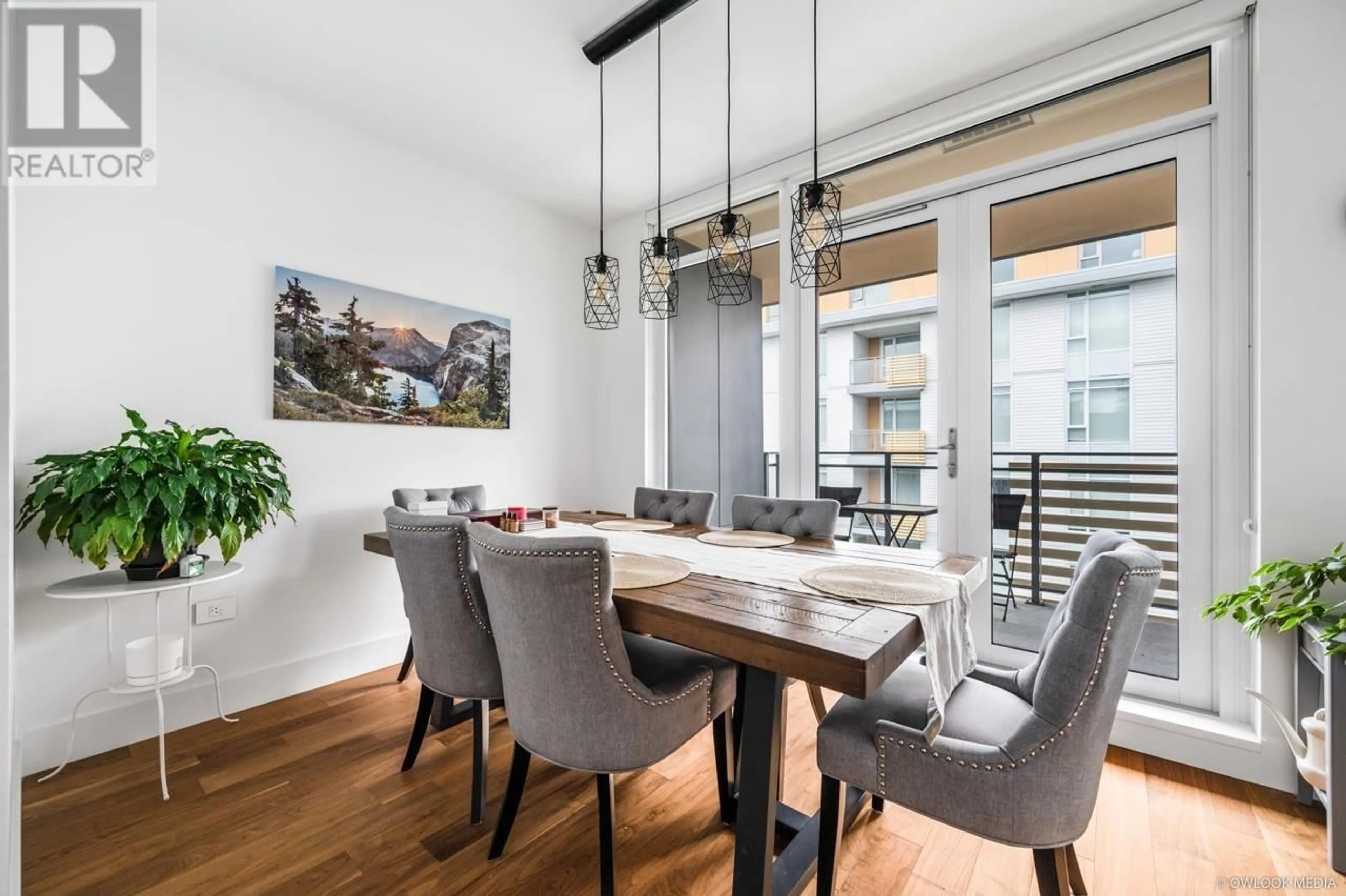 Dining room, wood/laminate floor for 504 - 375 59TH AVENUE, Vancouver British Columbia V5X0J4