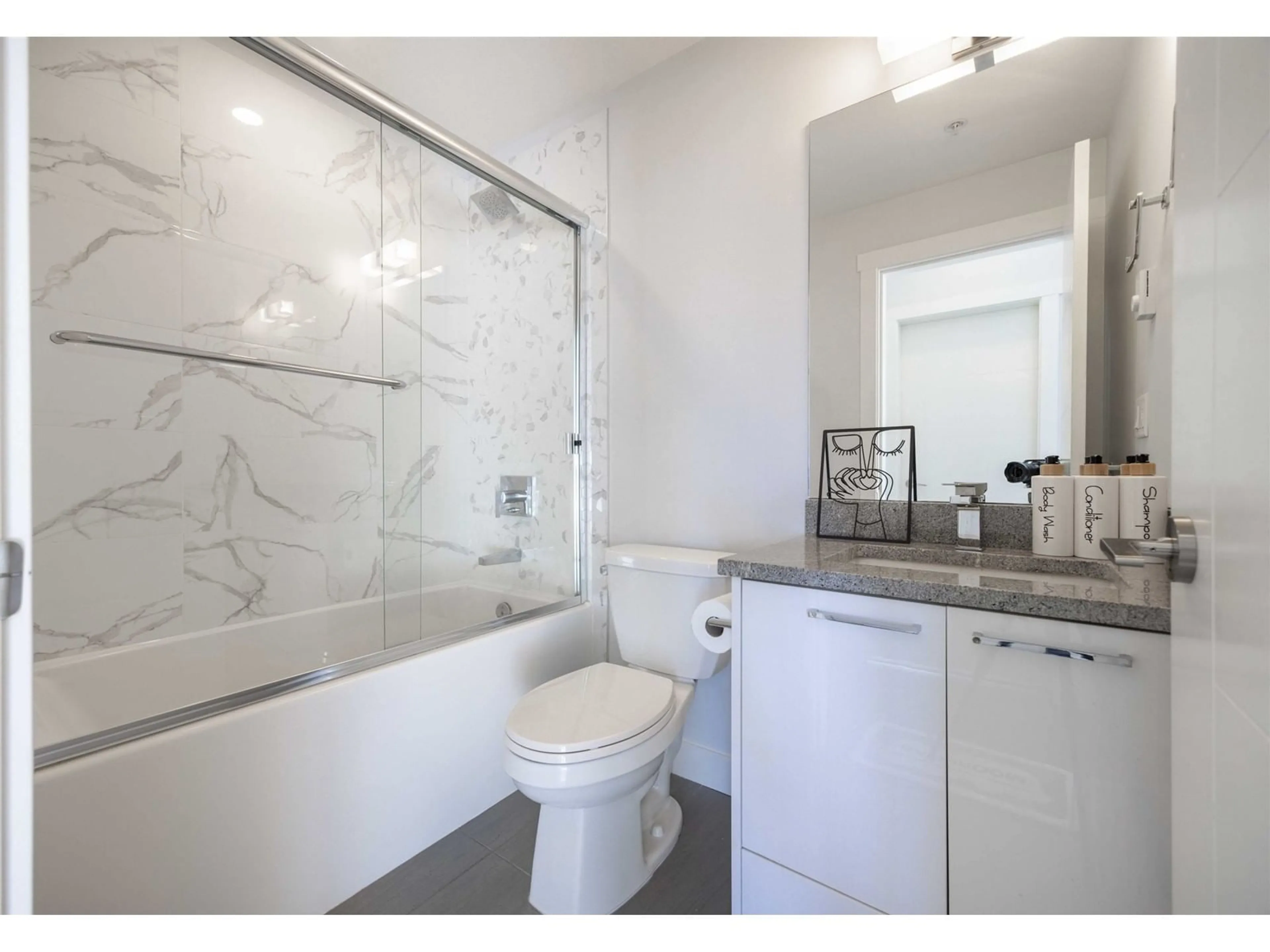 Standard bathroom, ceramic/tile floor for 211 20696 EASTLEIGH CRESCENT, Langley British Columbia V3A0M3