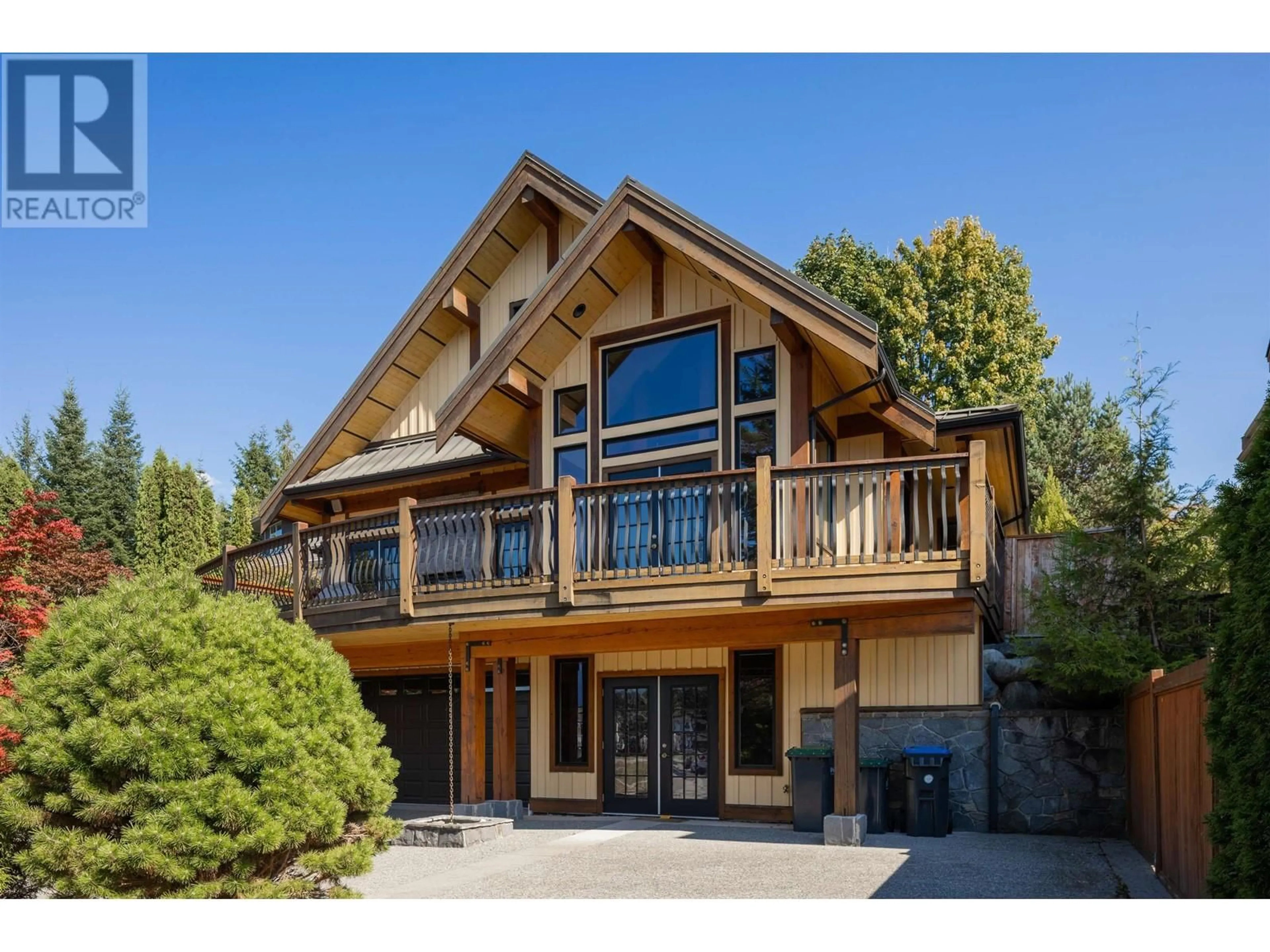 Unknown for 1072 JAY CRESCENT, Squamish British Columbia V8B0P3