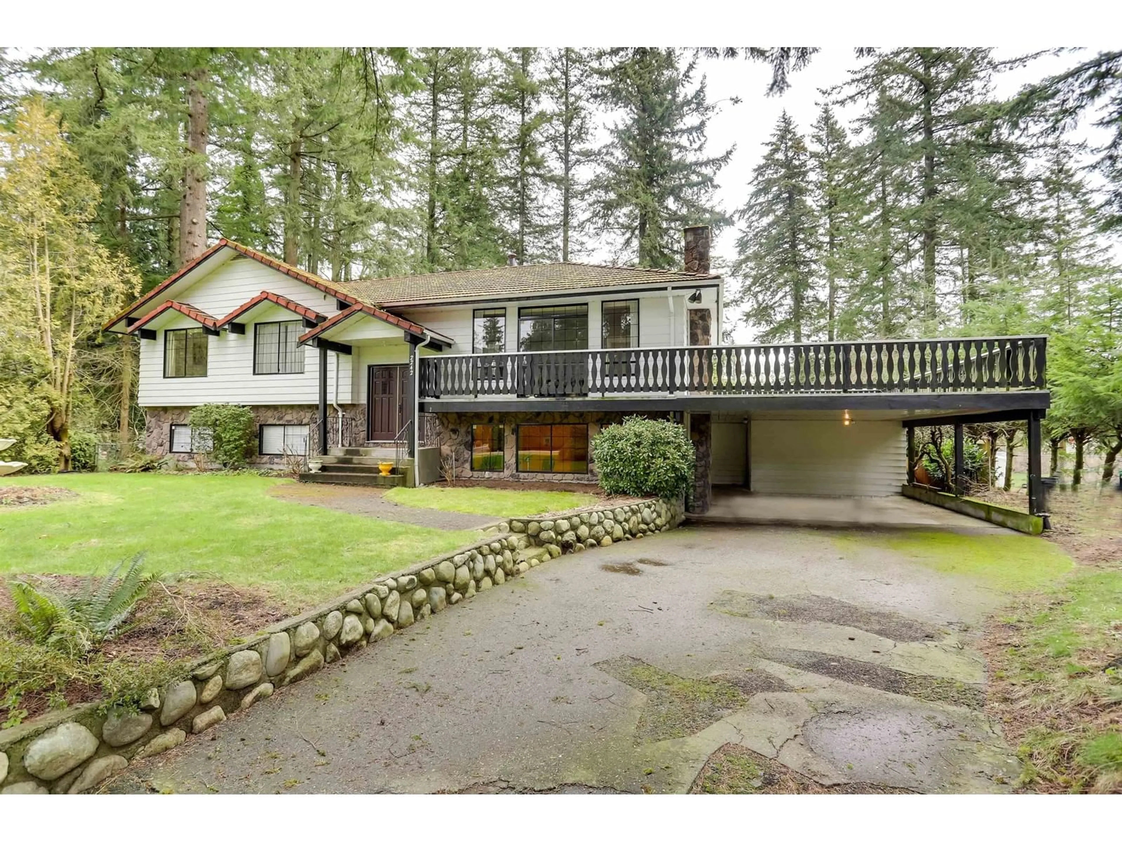 A pic from outside/outdoor area/front of a property/back of a property/a pic from drone, unknown for 2242 173, Surrey British Columbia V3Z9Z7