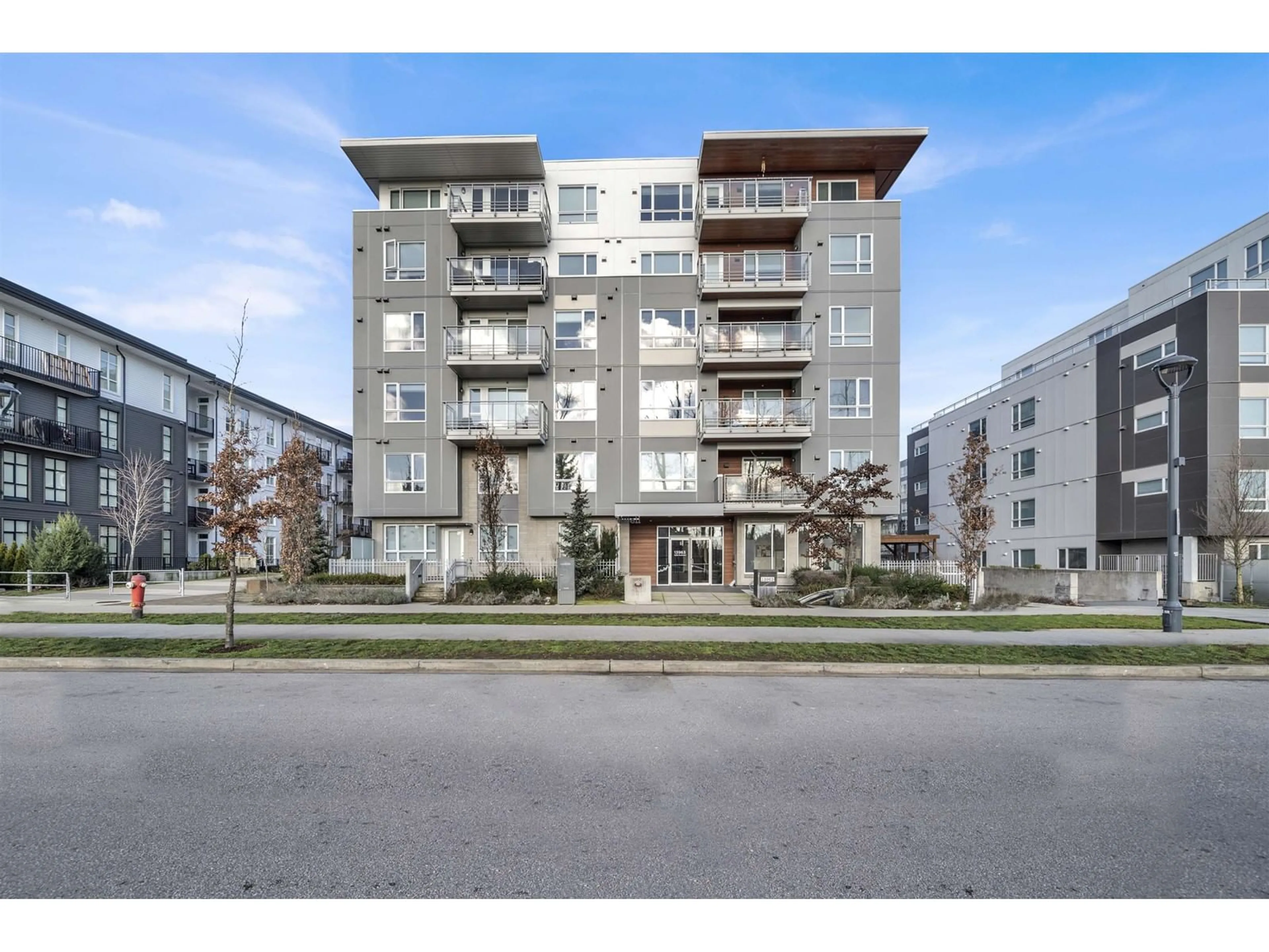 Unknown for 115 - 13963 105, Surrey British Columbia V3T0M9