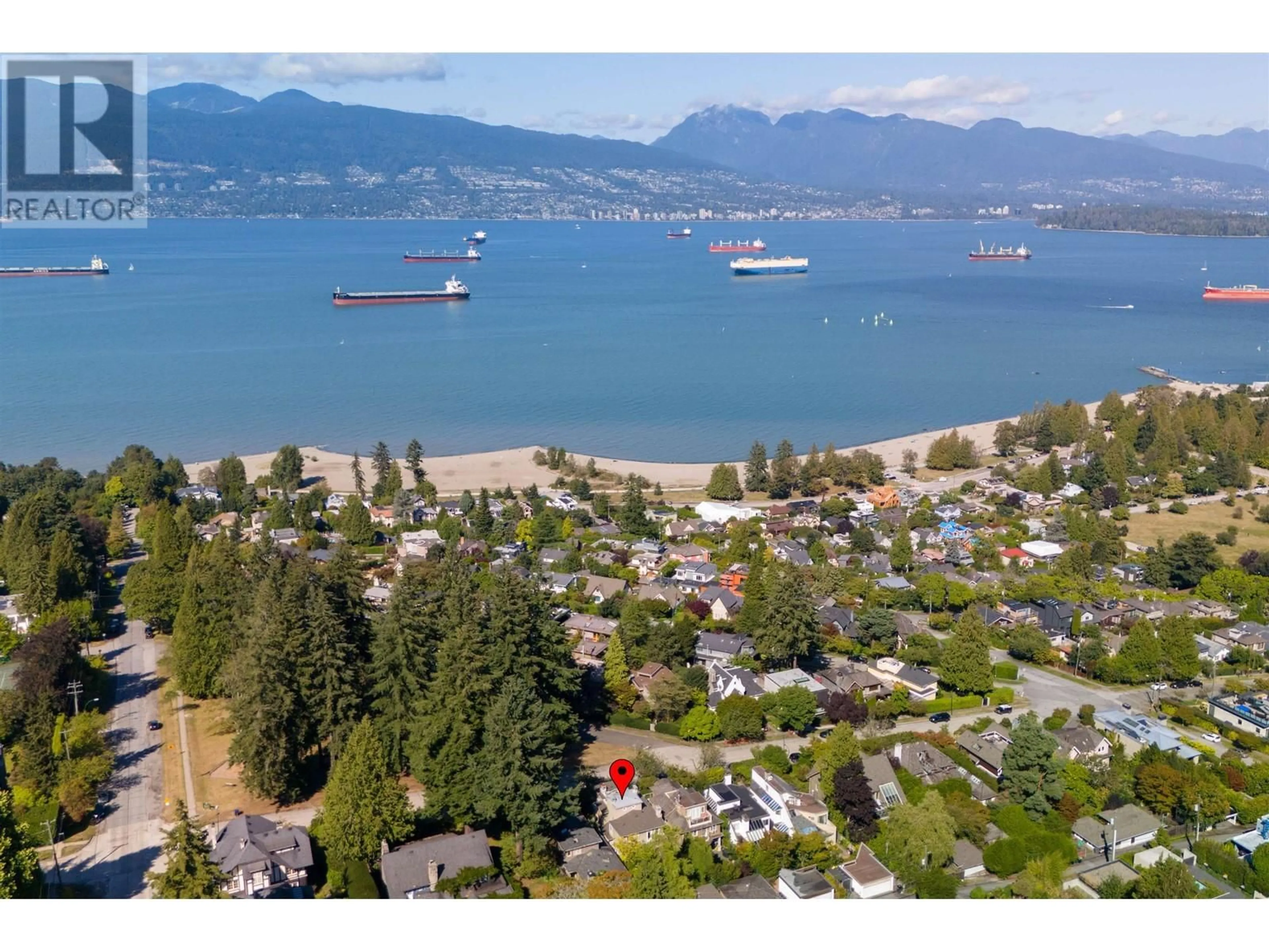 A pic from outside/outdoor area/front of a property/back of a property/a pic from drone, water/lake/river/ocean view for 4650 W 2ND AVENUE, Vancouver British Columbia V6R1L1