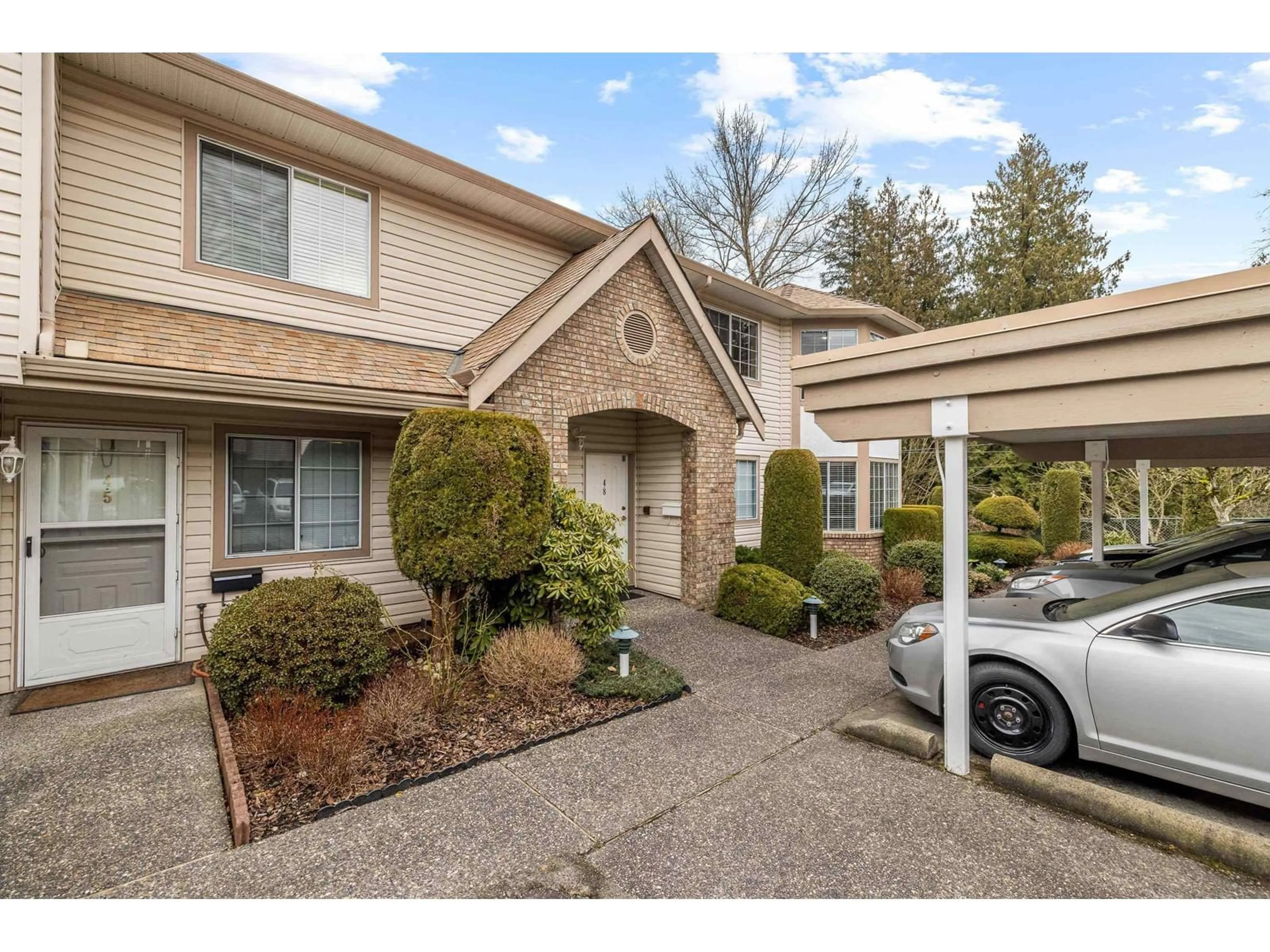 Unknown for 48 3110 TRAFALGAR STREET, Abbotsford British Columbia V2S7X7