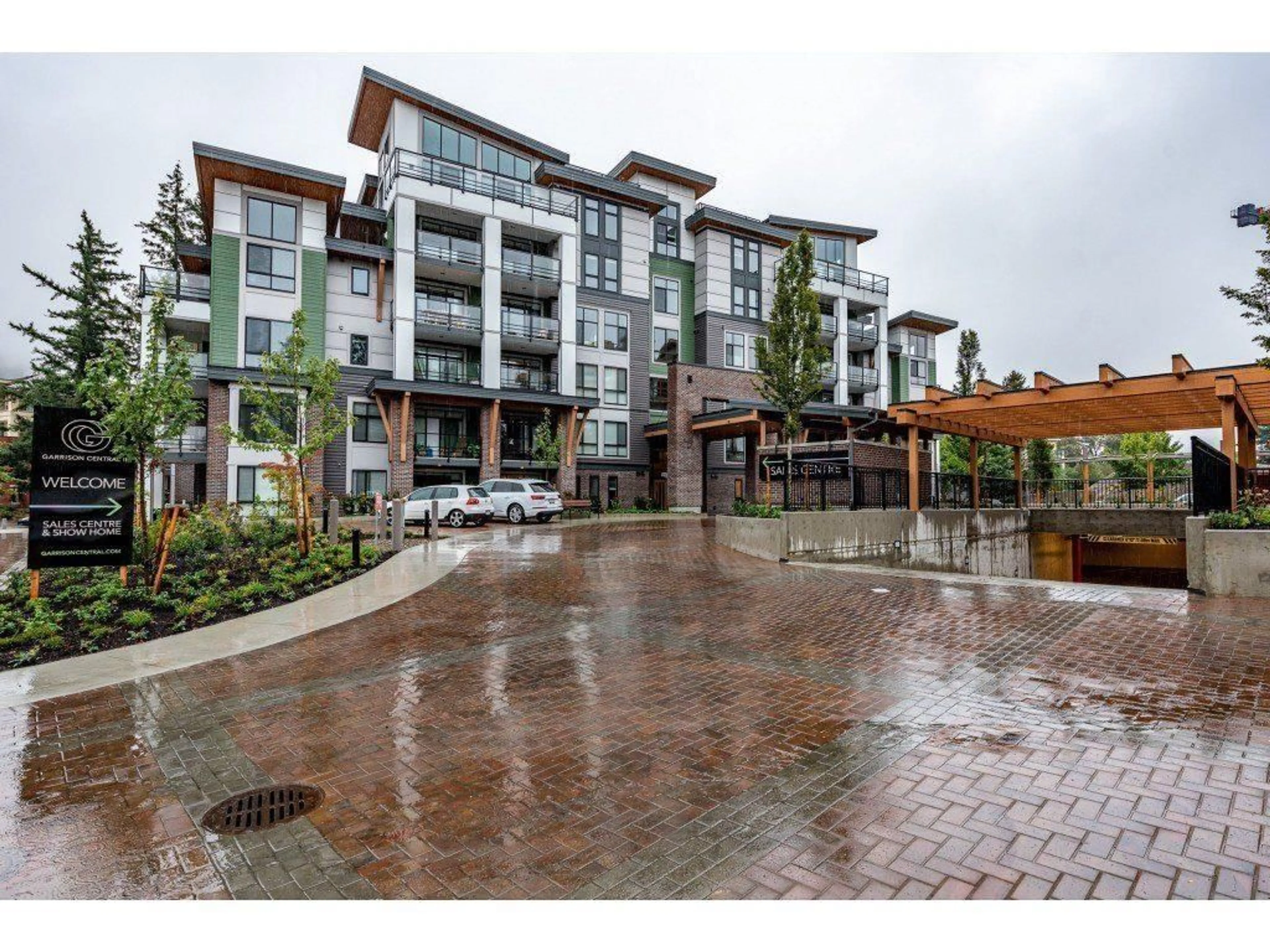 Patio, unknown for 310 45510 MARKET WAY|Garrison Crossing, Chilliwack British Columbia V2R6E1