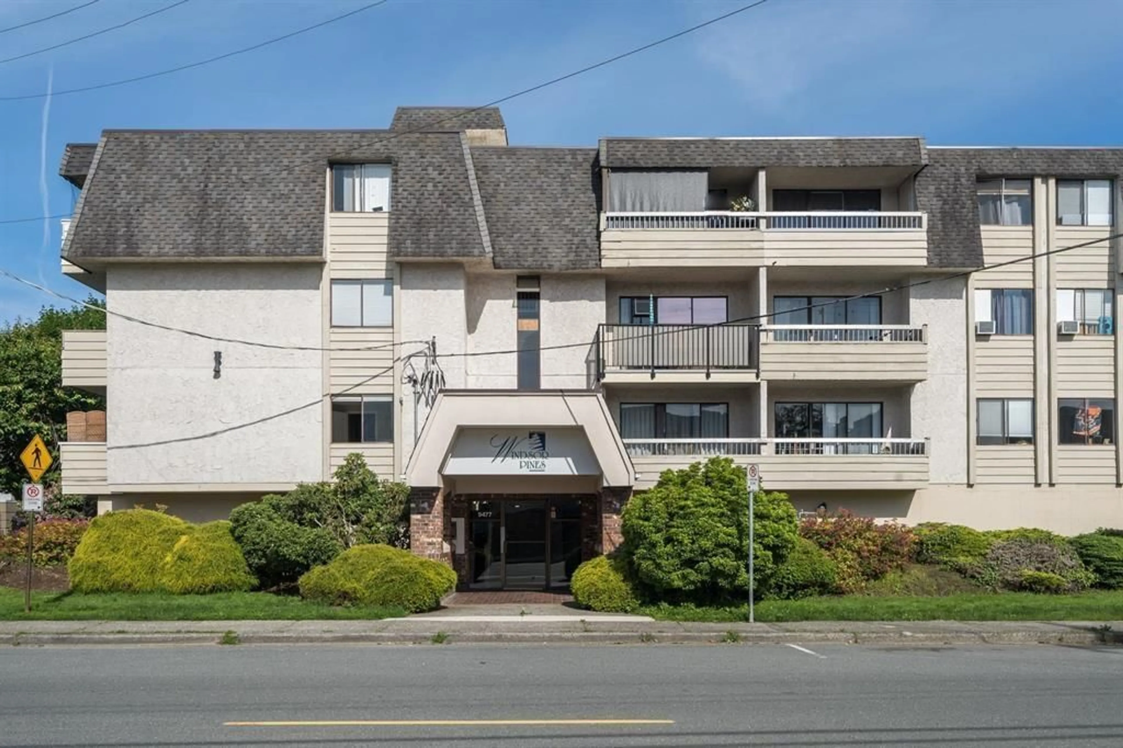 Unknown for 204 9477 COOK STREET|Chilliwack Proper W, Chilliwack British Columbia V2P4J8