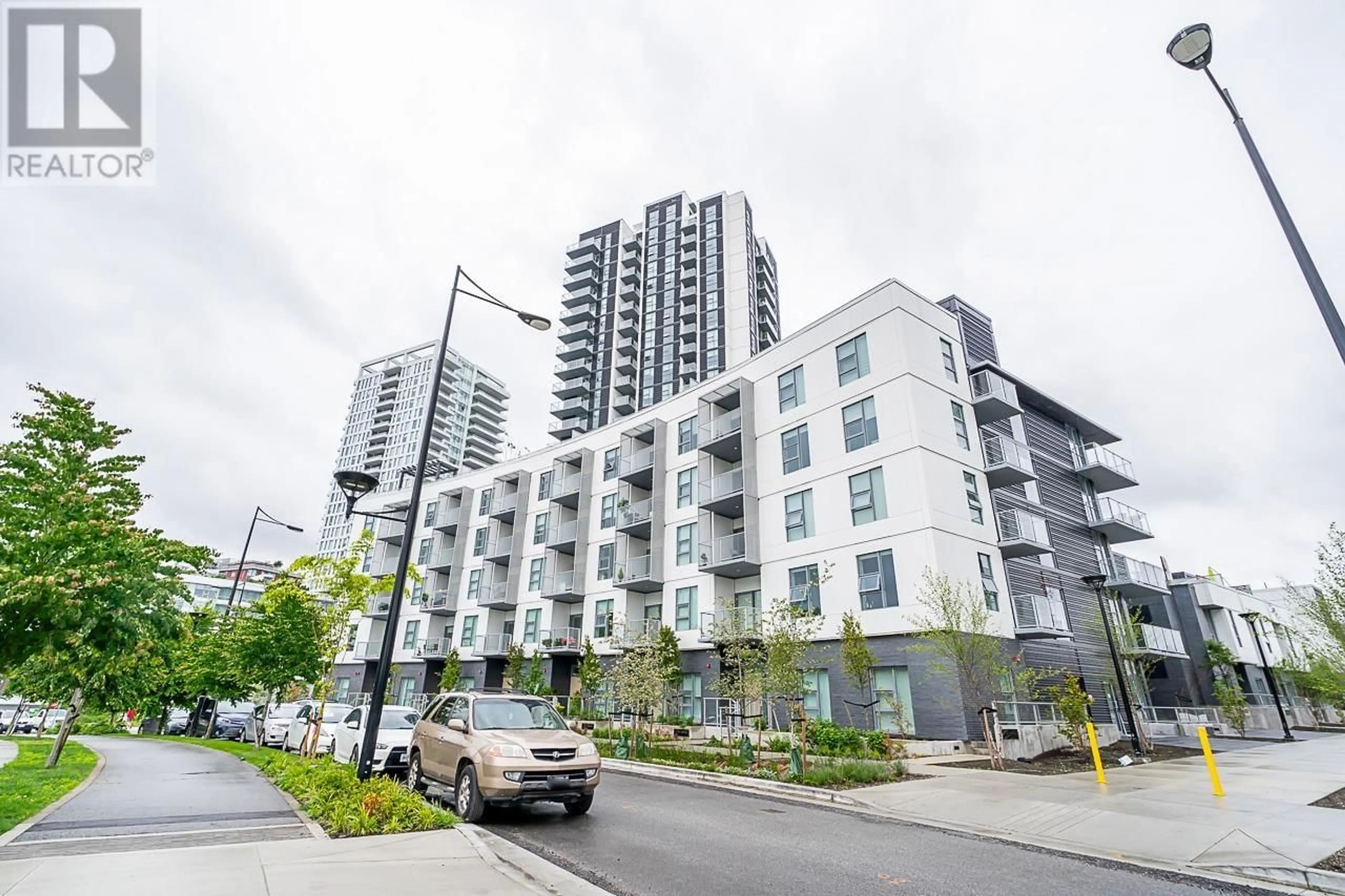 Patio, street for 1702 - 3430 KENT AVENUE, Vancouver British Columbia V5S0G7