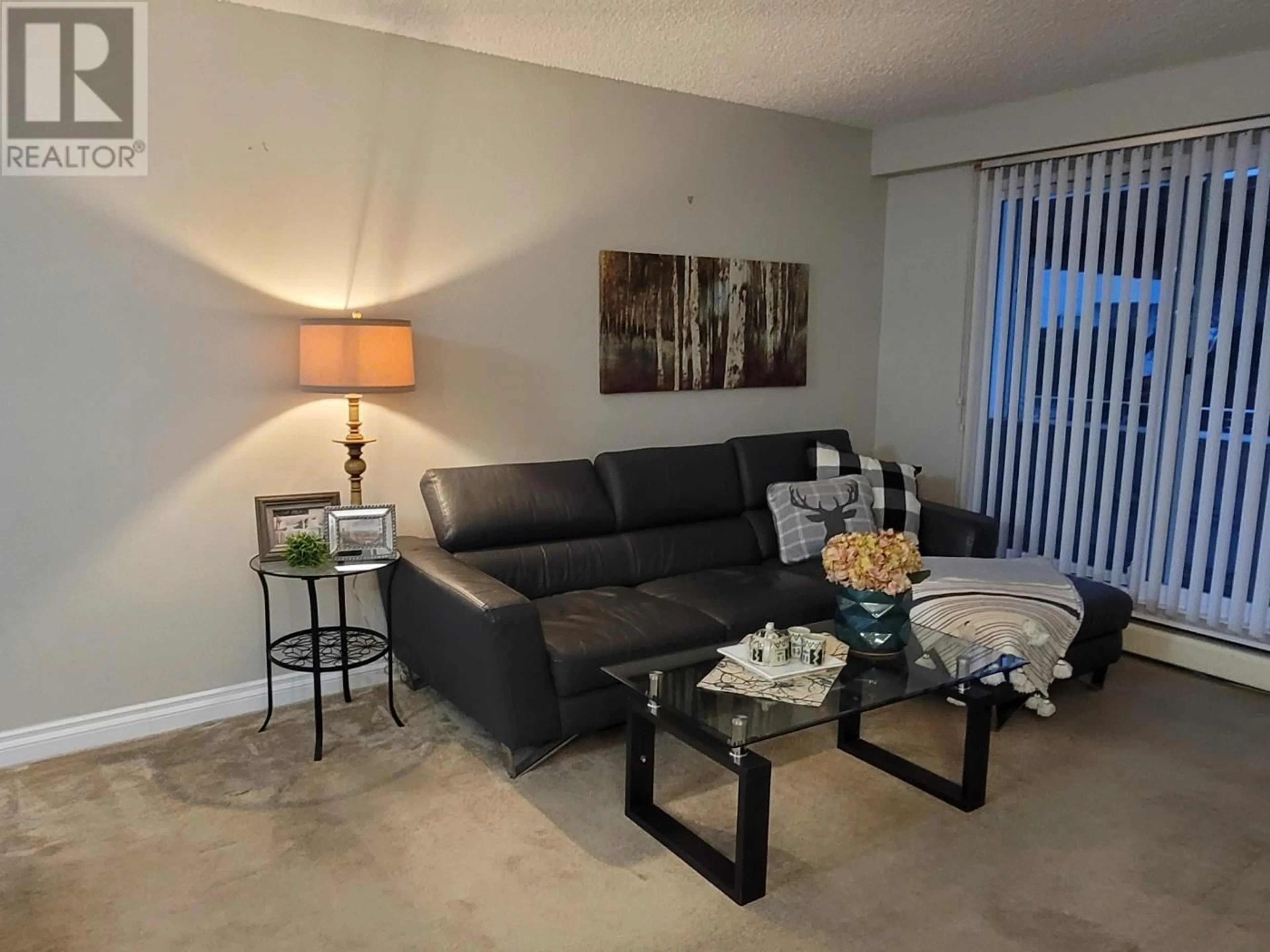 Living room with furniture, unknown for 106 - 12096 222 STREET, Maple Ridge British Columbia V2X5W1