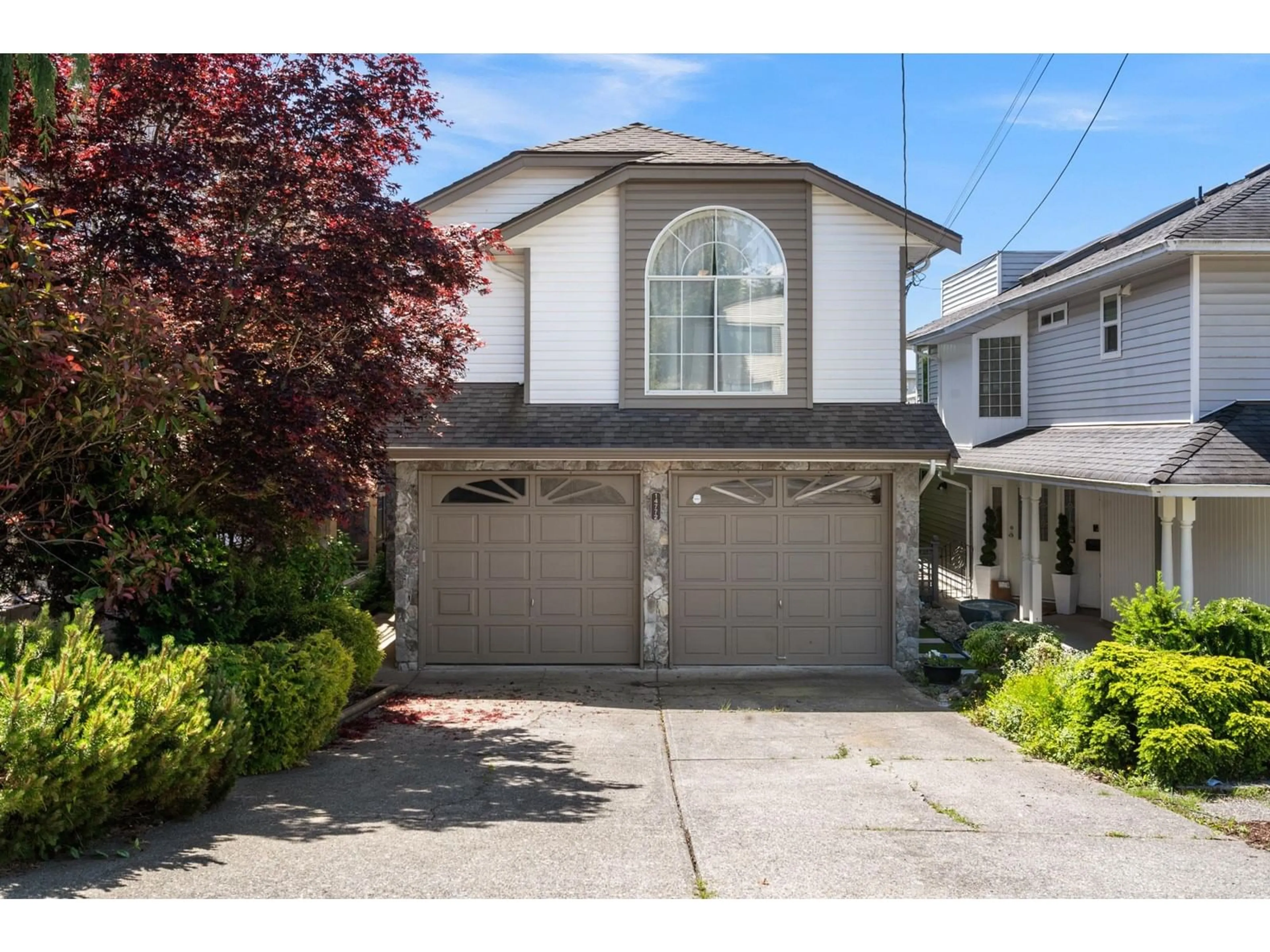 Home with vinyl exterior material, street for 14772 GOGGS AVENUE, White Rock British Columbia V4B2N2