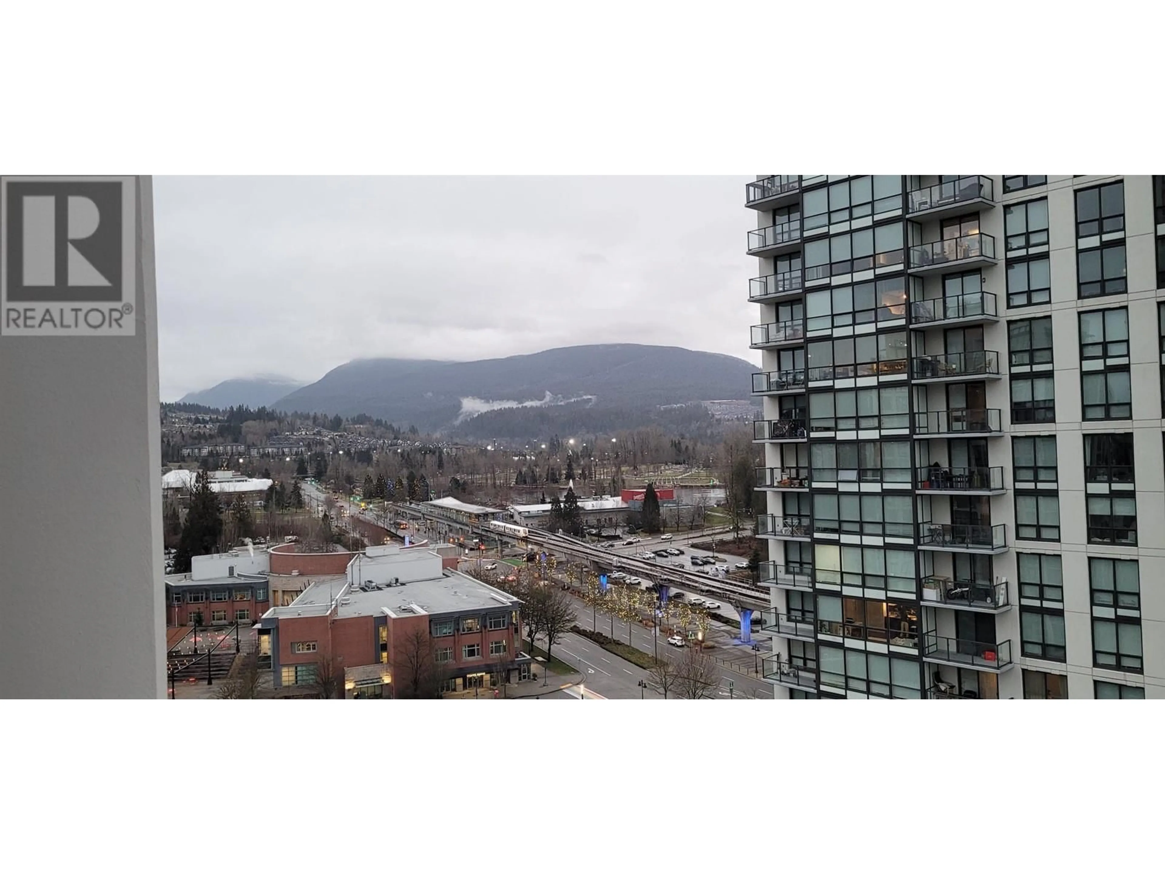 Blurry image for 1703 2979 GLEN DRIVE, Coquitlam British Columbia V3B0B2