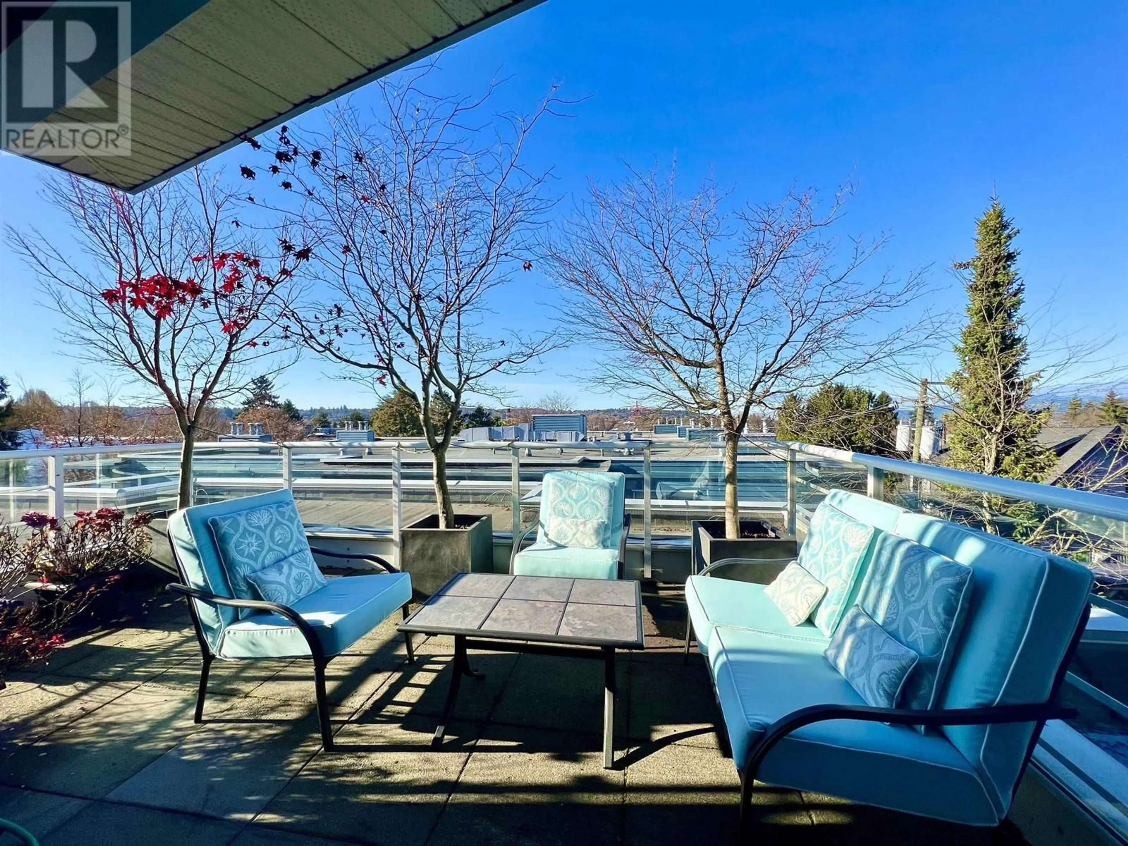 Patio, water/lake/river/ocean view for 403 2555 W 4TH AVENUE, Vancouver British Columbia V6K1P5