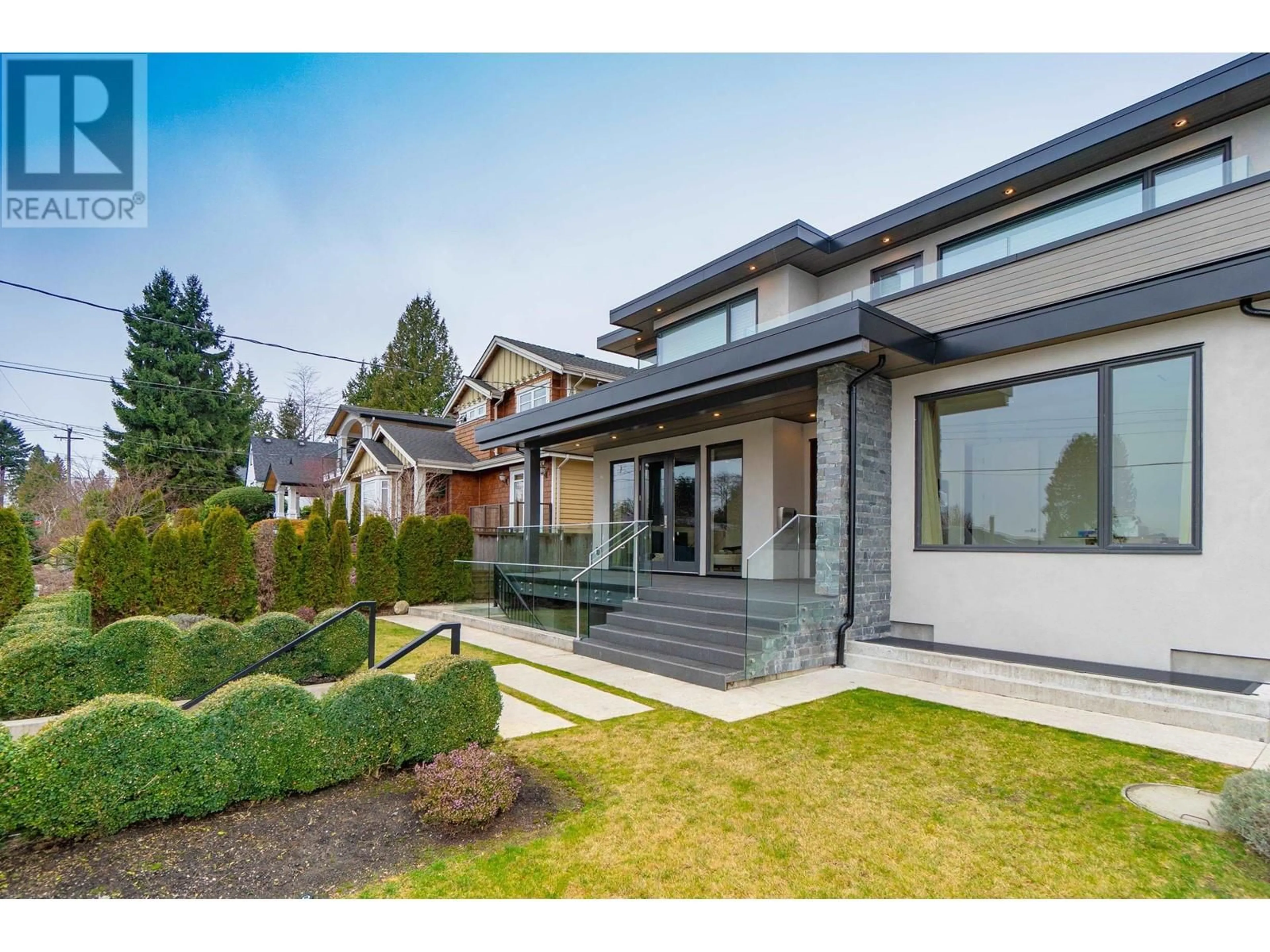 Home with brick exterior material, street for 1465 JEFFERSON AVENUE, West Vancouver British Columbia V7T2B6