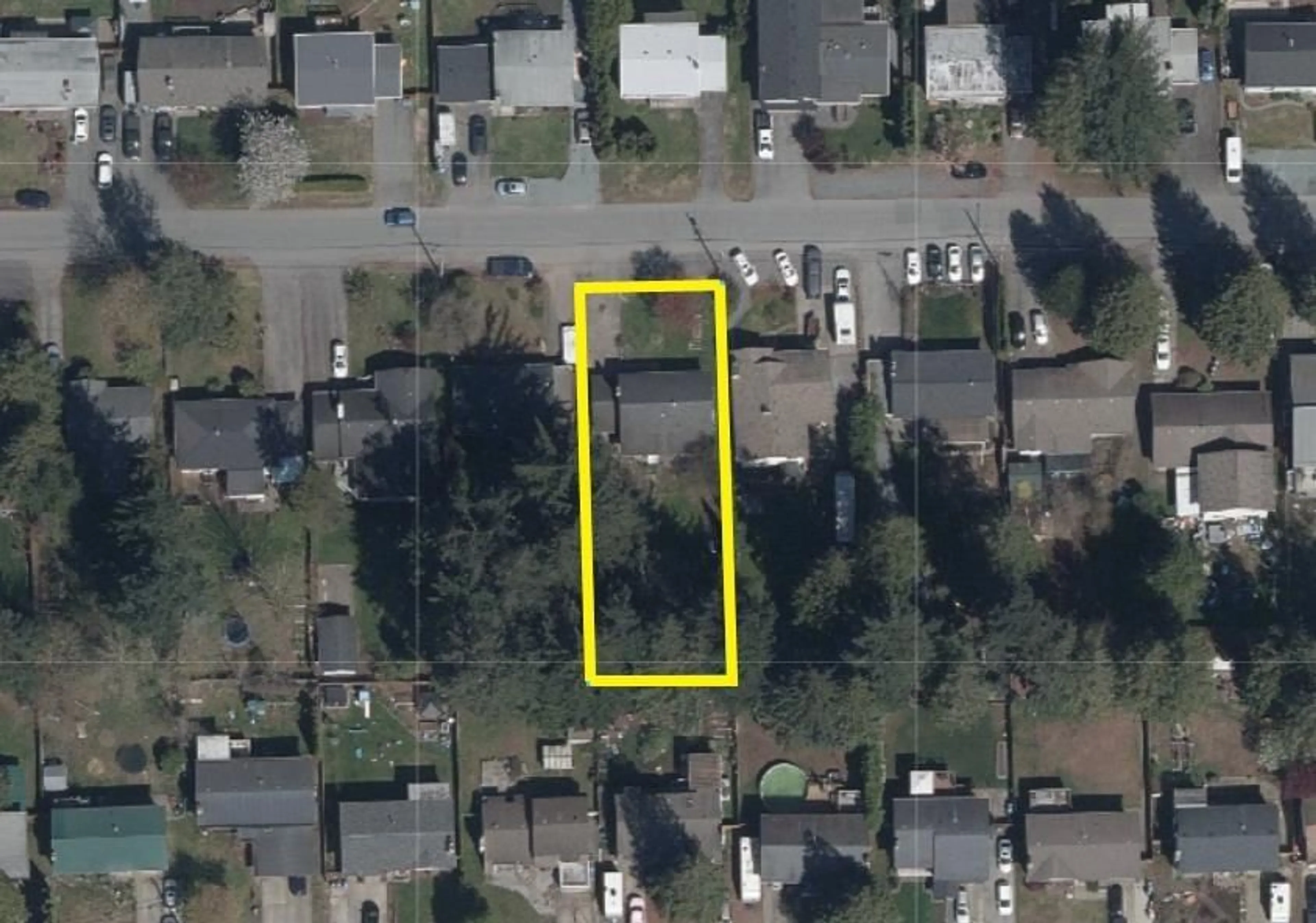 A pic from outside/outdoor area/front of a property/back of a property/a pic from drone, street for 34518 KENT AVENUE, Abbotsford British Columbia V2S2W8