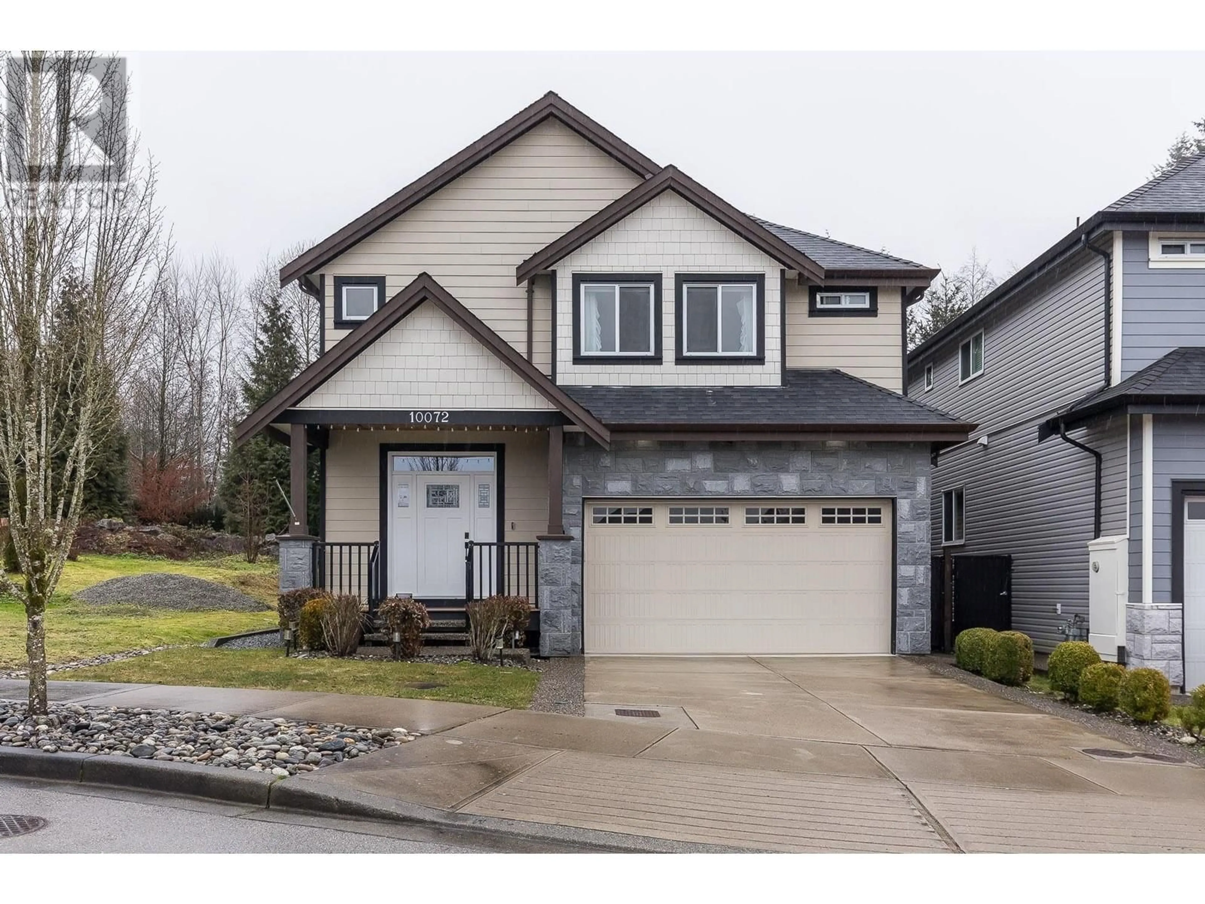 Home with vinyl exterior material, street for 10072 247B STREET, Maple Ridge British Columbia V2W0H1