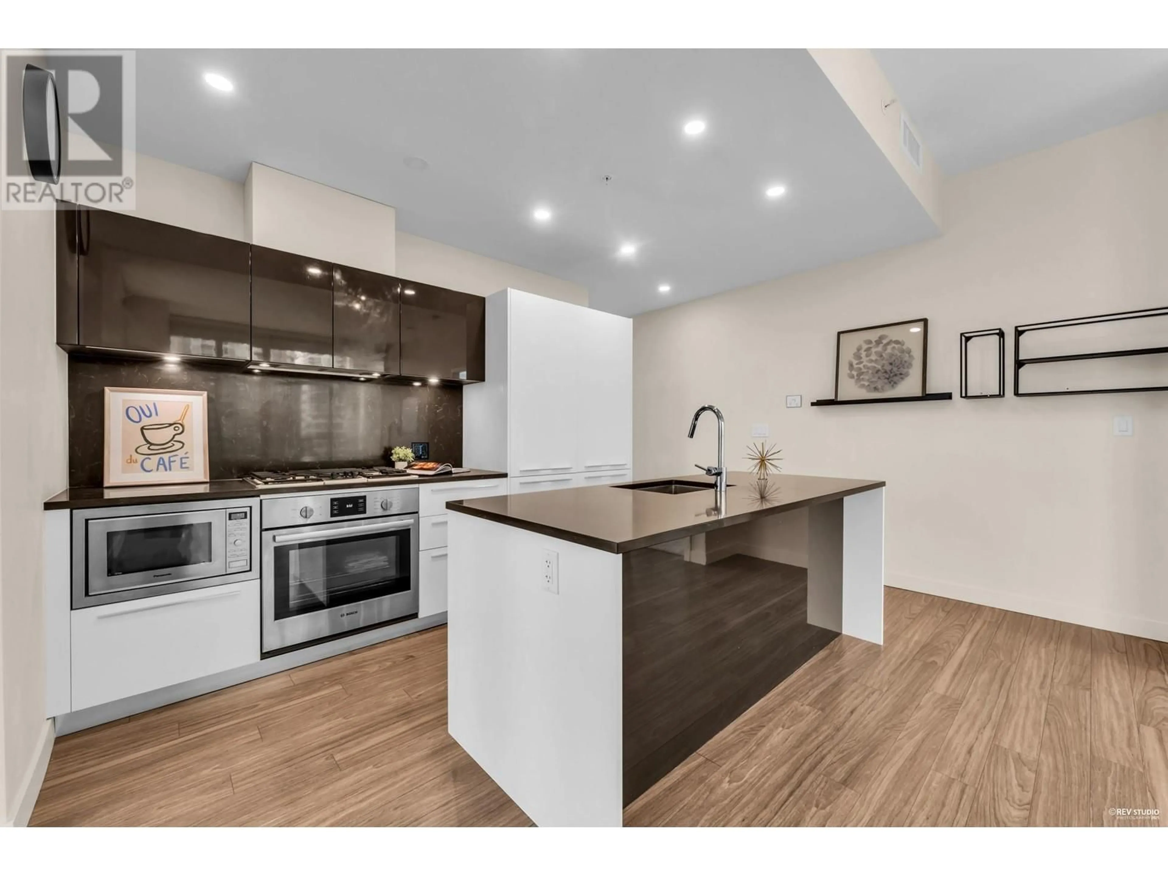 Open concept kitchen, unknown for 905 - 6288 CASSIE AVENUE, Burnaby British Columbia V5H0H7