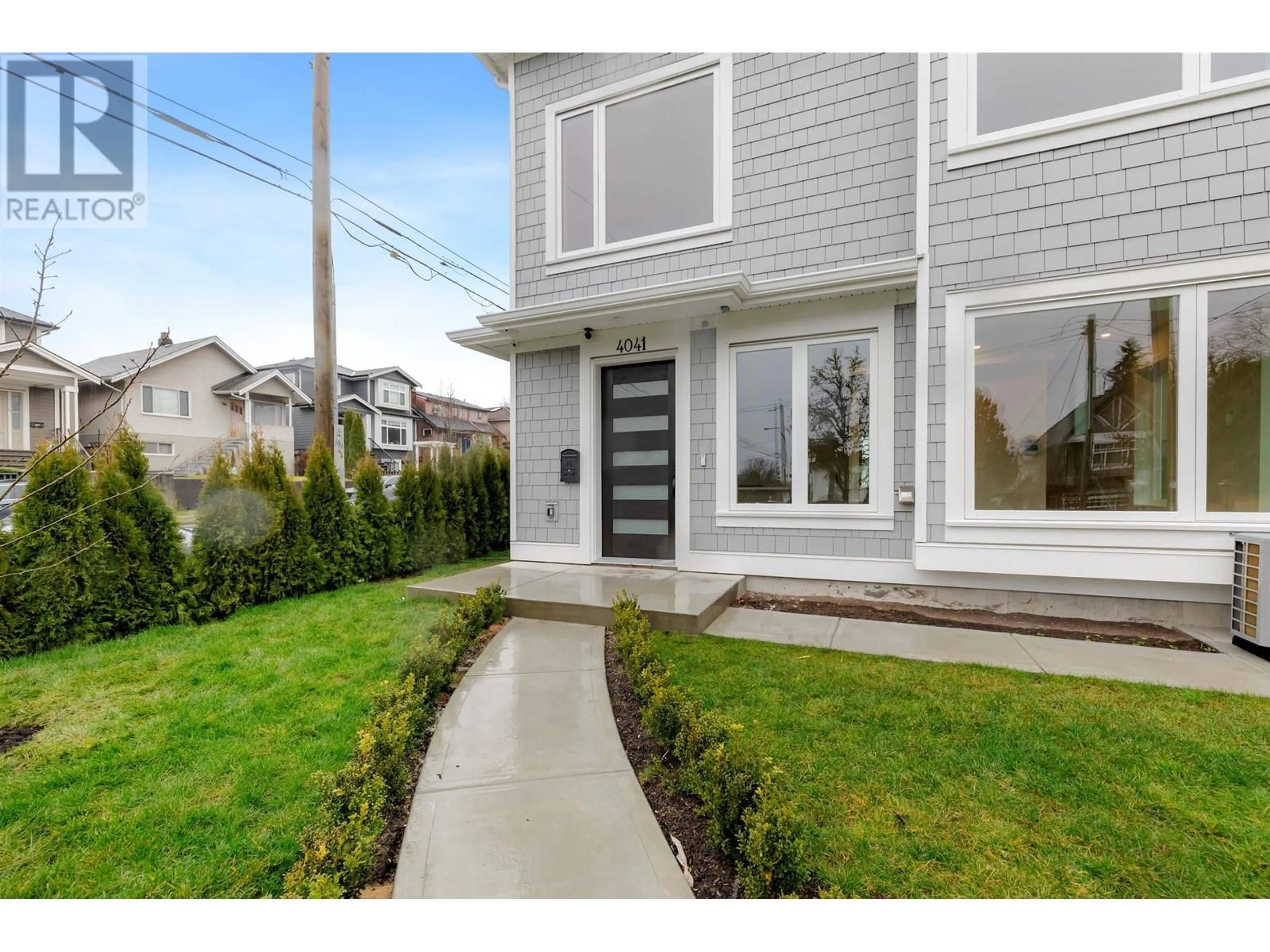 Home with vinyl exterior material, street for 4041 ST CATHERINES STREET, Vancouver British Columbia V5V4L7