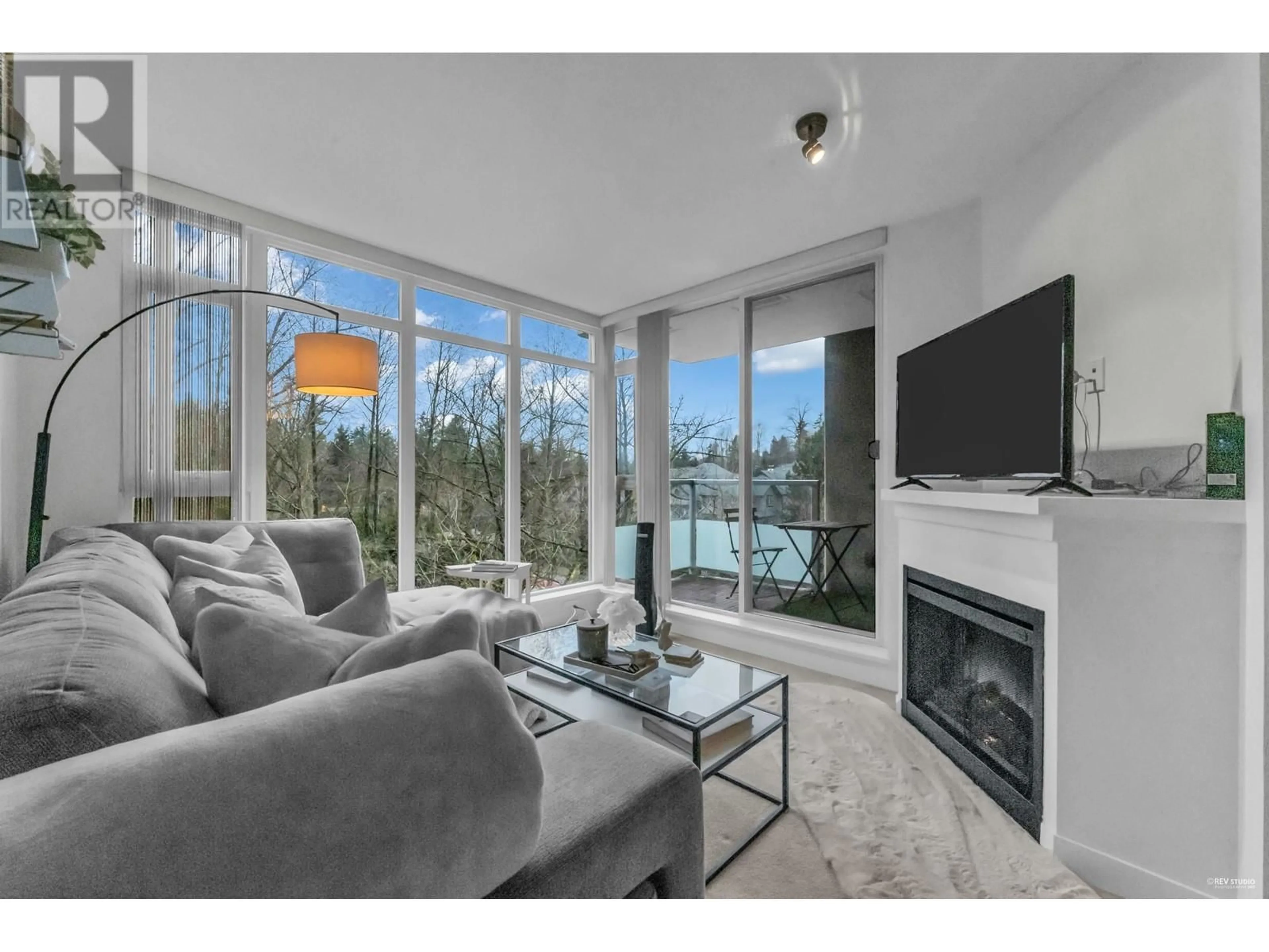 Living room with furniture, unknown for 501 - 7090 EDMONDS STREET, Burnaby British Columbia V3N0C6