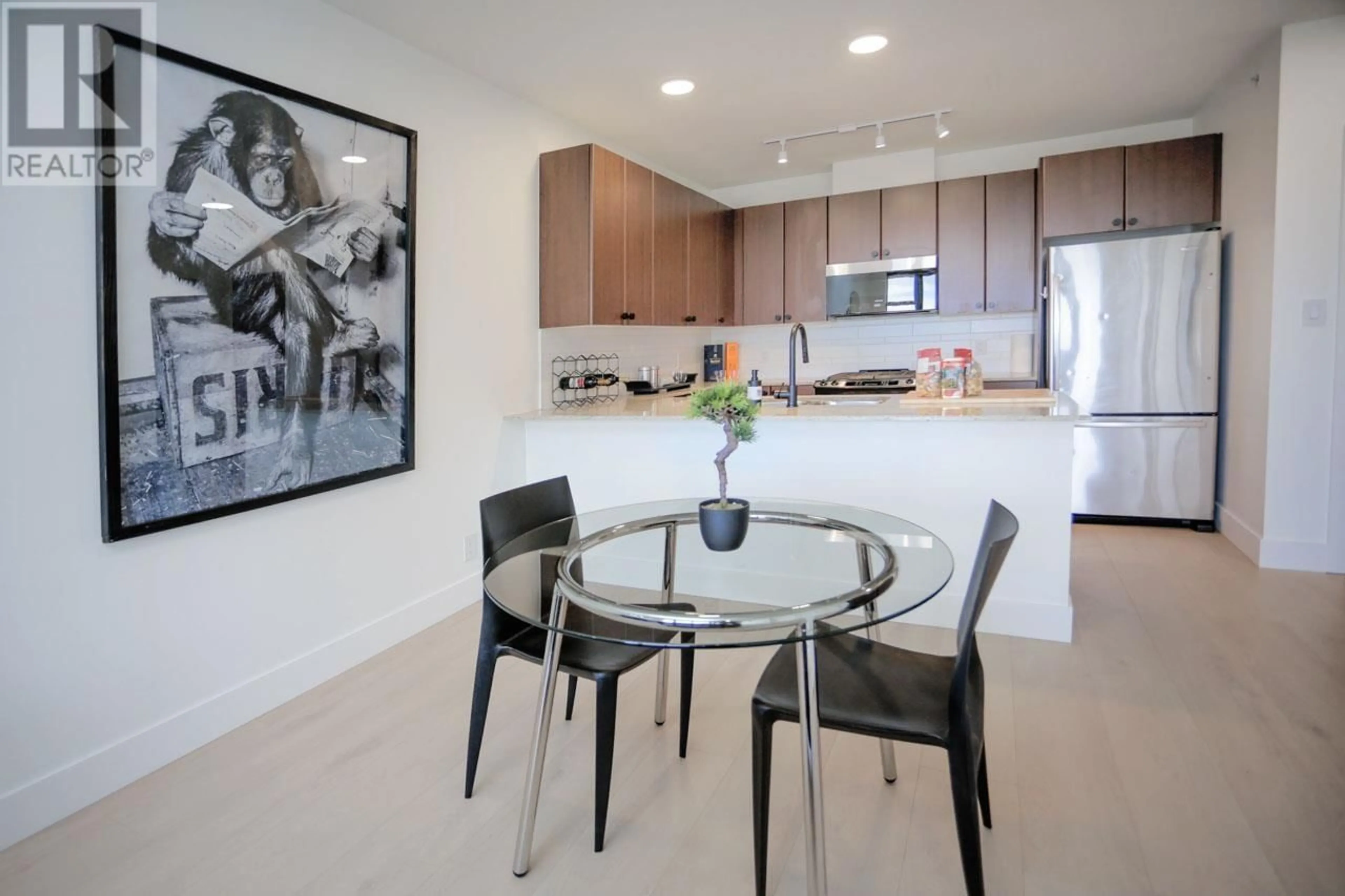 Open concept kitchen, ceramic/tile floor for 1109 280 ROSS DRIVE, New Westminster British Columbia V3L0C2