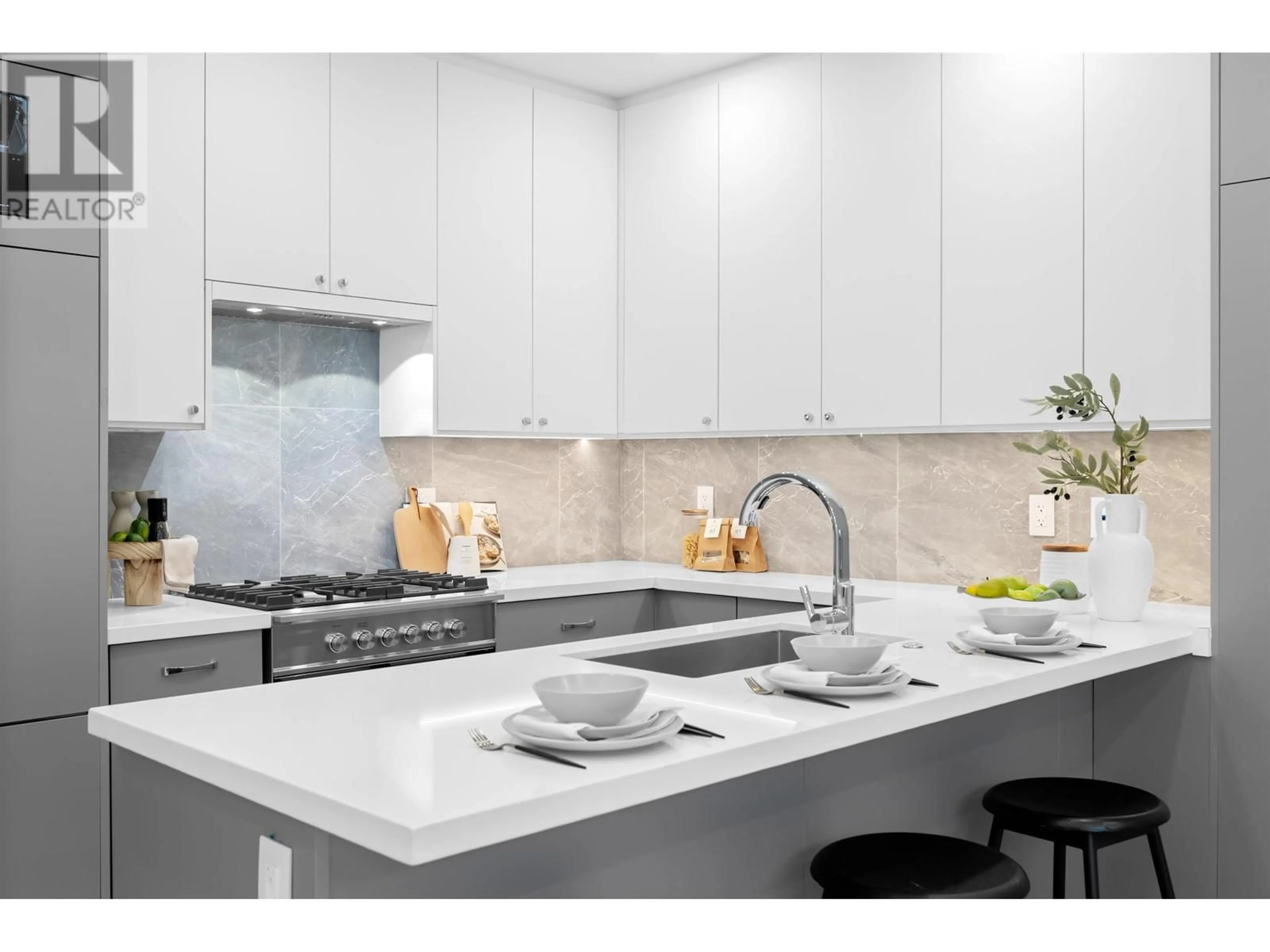 Unknown for 885 KING EDWARD AVENUE, Vancouver British Columbia V5V4L7