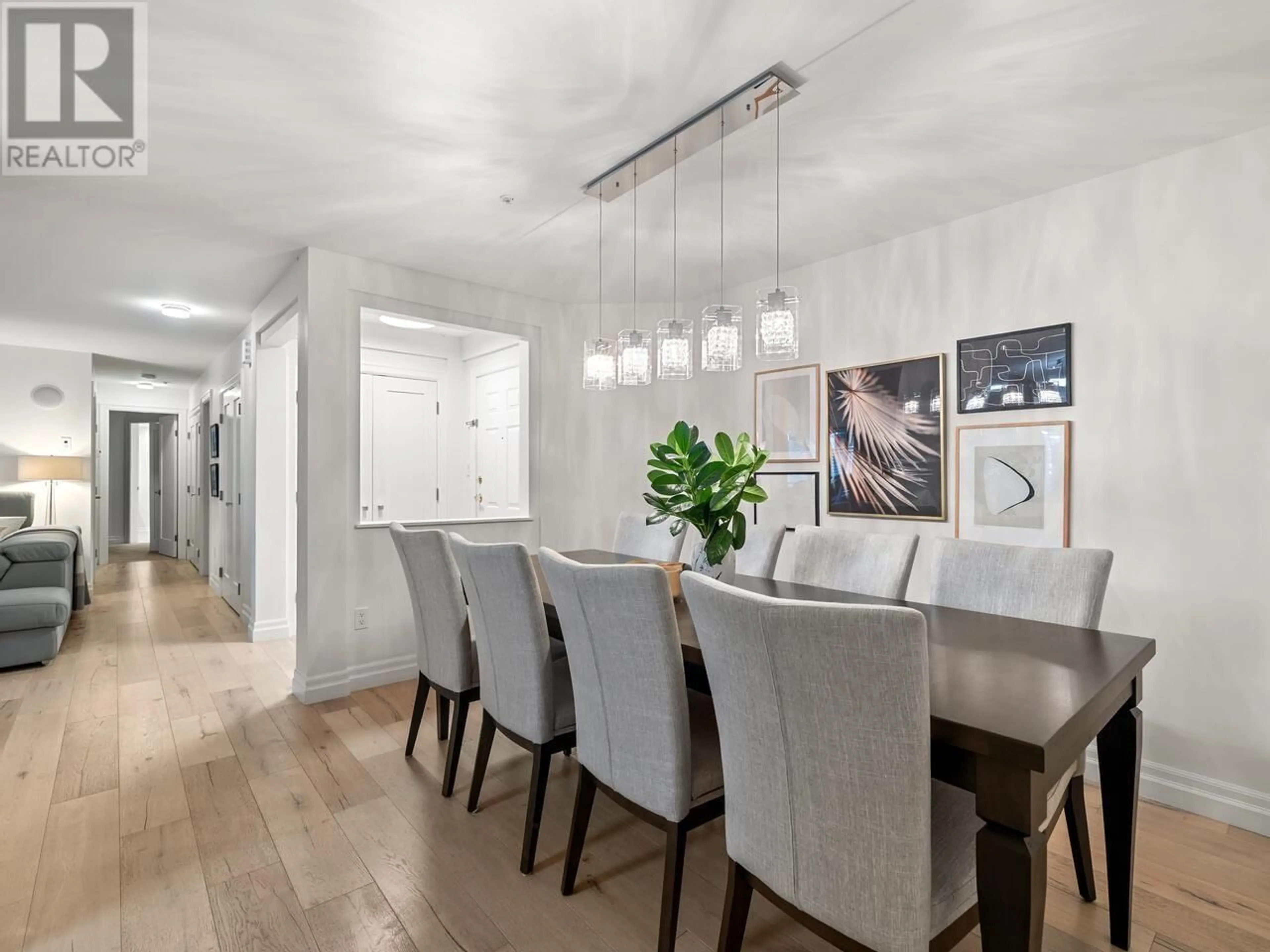 Dining room, wood/laminate floor for 112 - 3690 BANFF COURT, North Vancouver British Columbia V7H2Y7