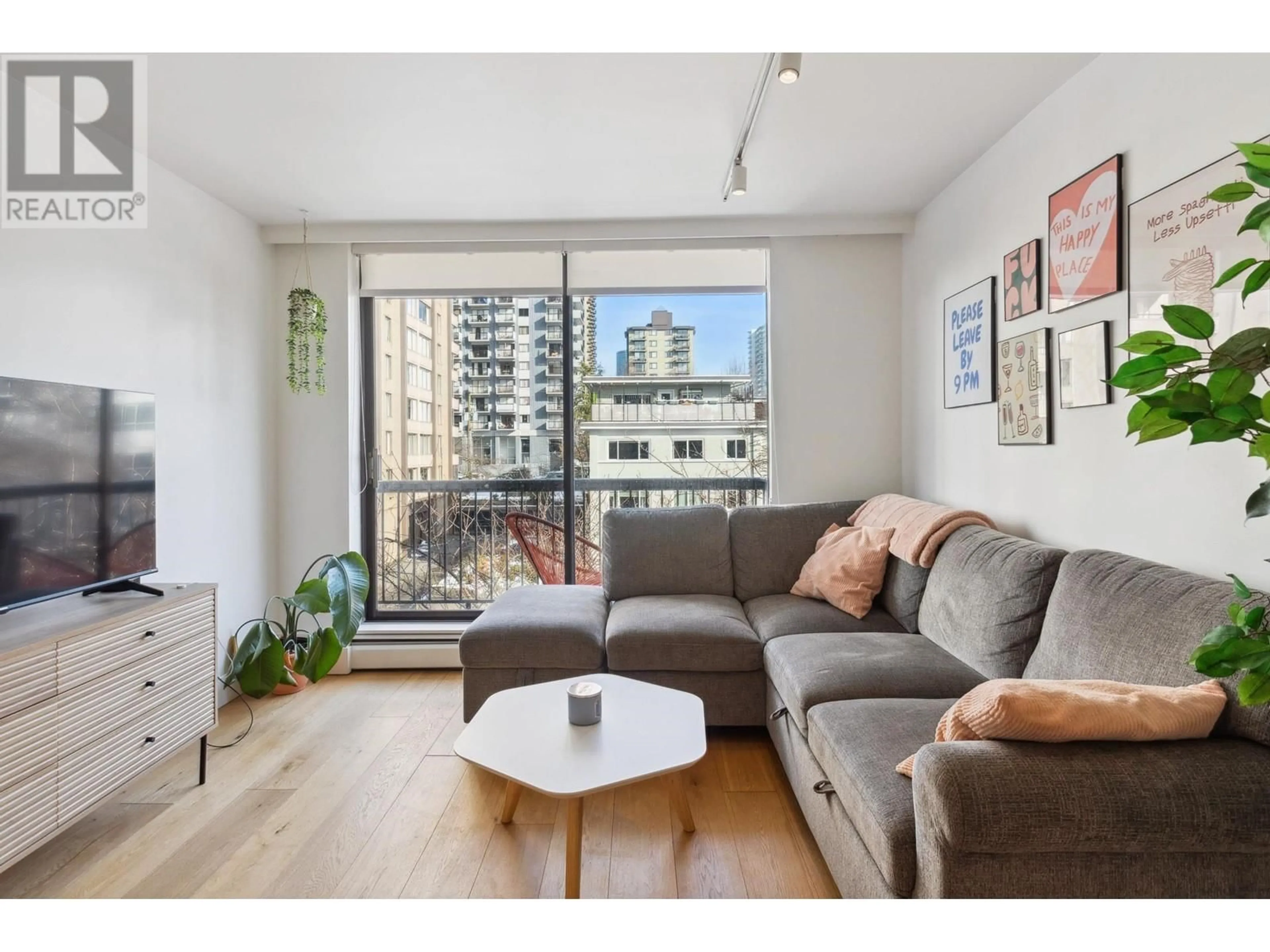 Living room with furniture, unknown for 405 1146 HARWOOD STREET, Vancouver British Columbia V6E3V1