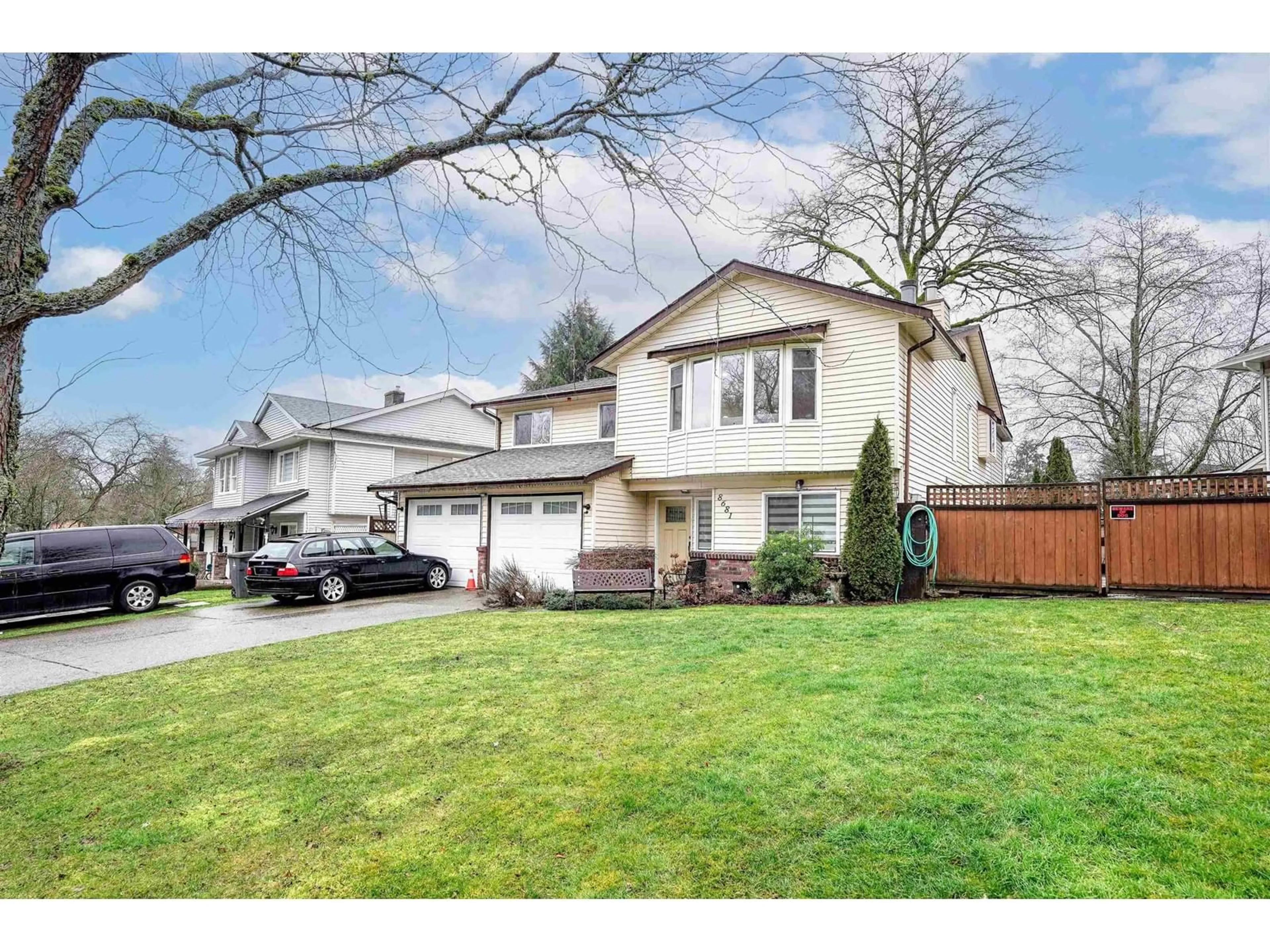 Unknown for 8681 146A STREET, Surrey British Columbia V3S6N7