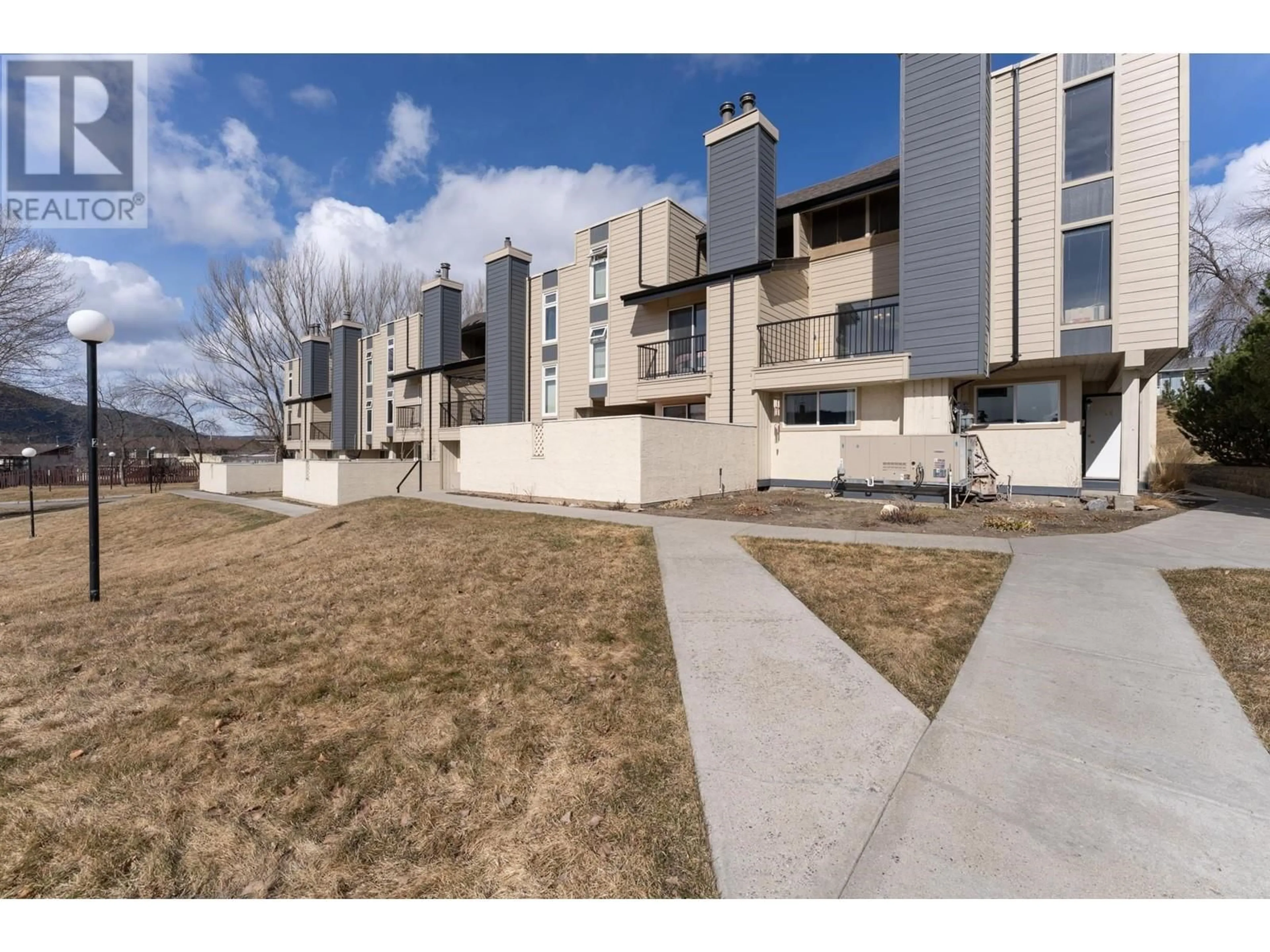 A pic from outside/outdoor area/front of a property/back of a property/a pic from drone, unknown for 28 - 800 2ND AVENUE, Williams Lake British Columbia V2G4C4