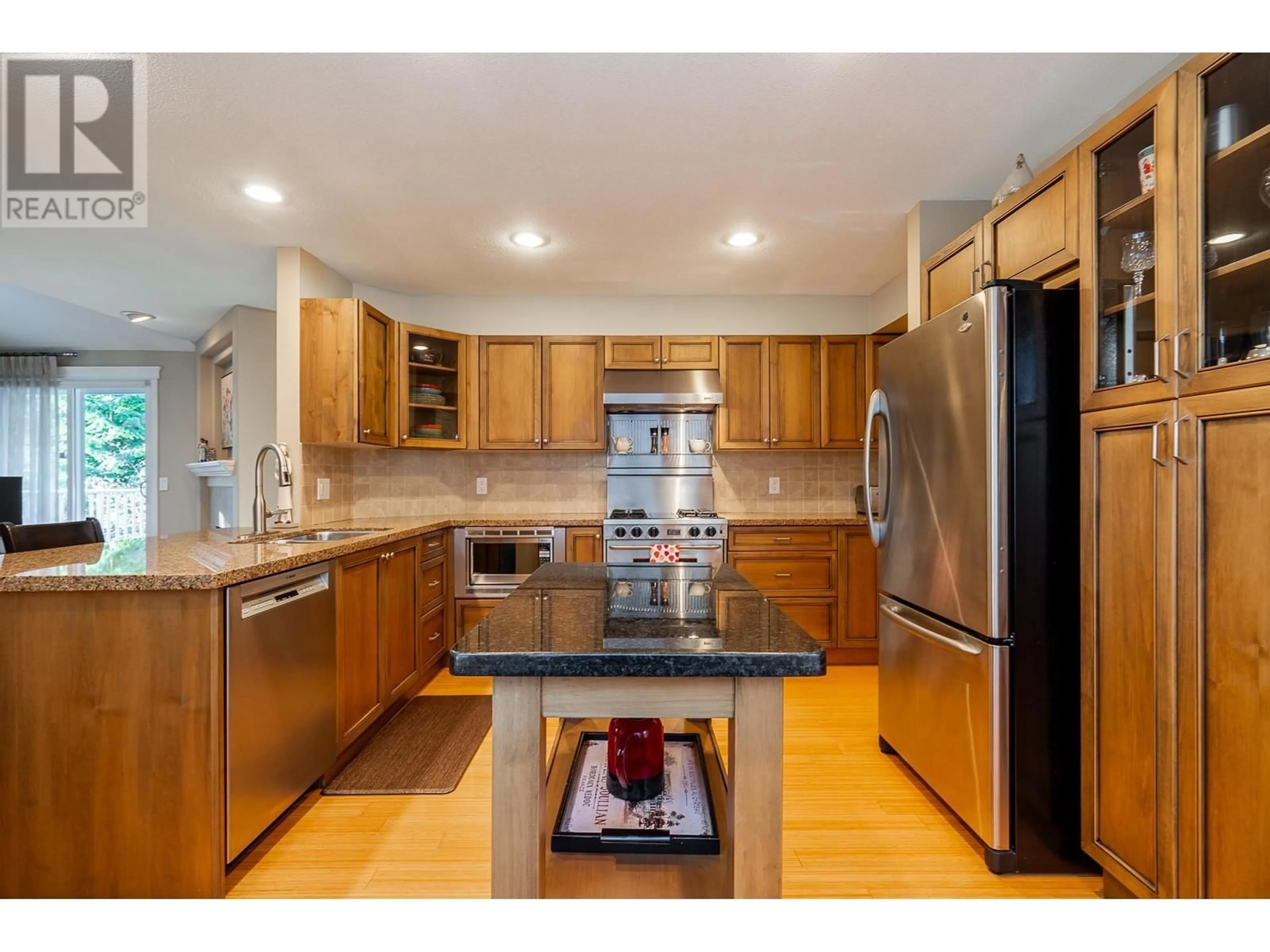 Open concept kitchen, unknown for 106 101 PARKSIDE DRIVE, Port Moody British Columbia V3H4W6