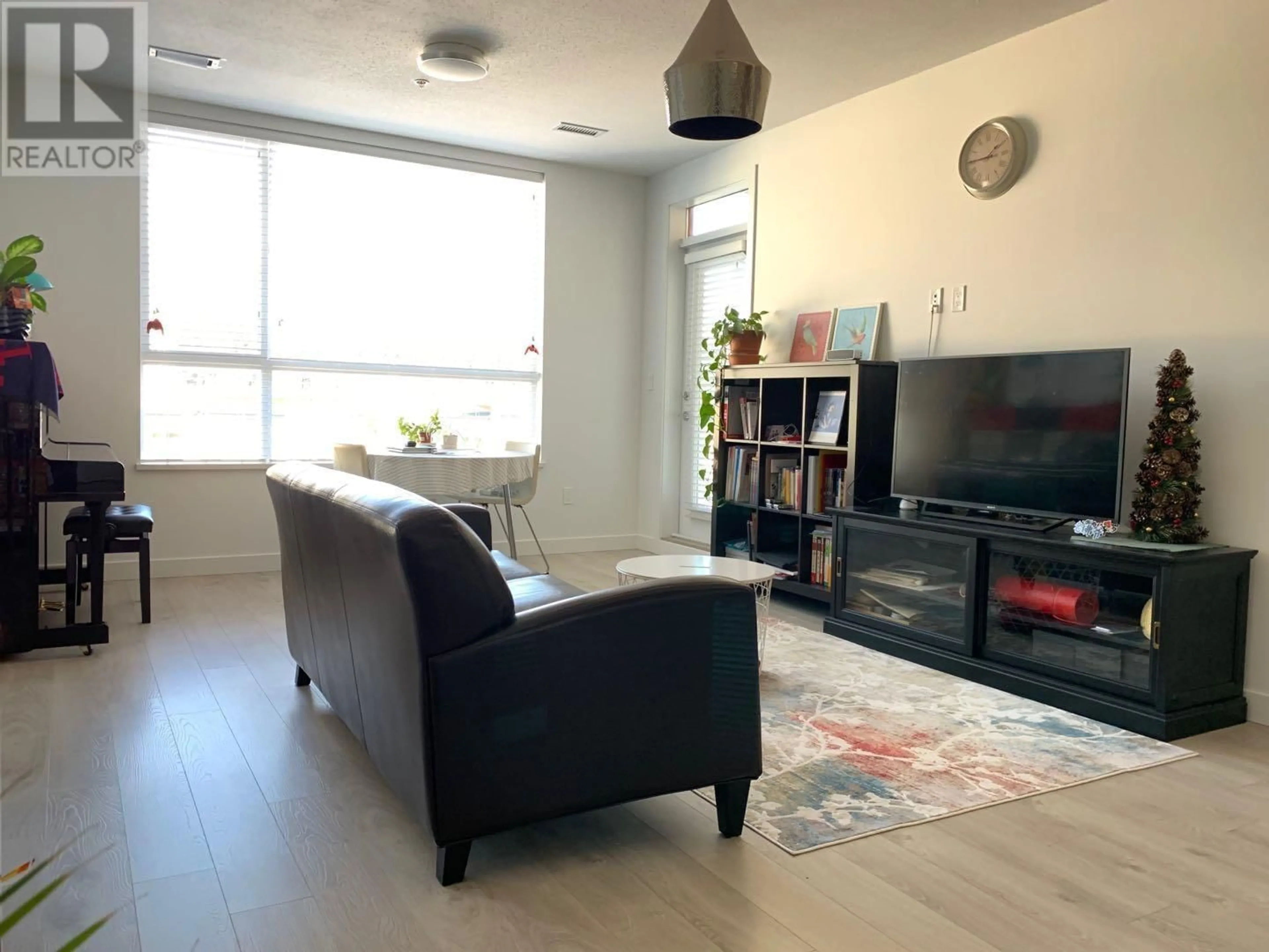 Living room with furniture, unknown for PH9 3581 ROSS DRIVE, Vancouver British Columbia V6S0K5