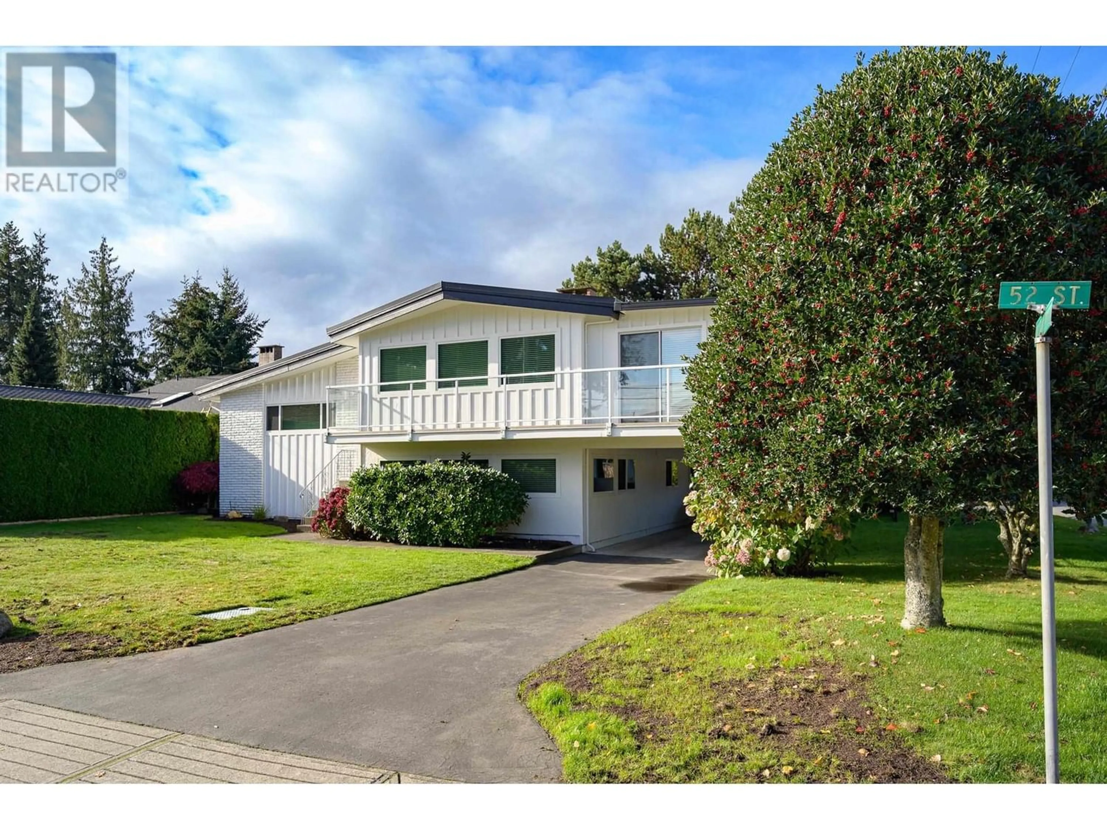 Home with vinyl exterior material, street for 395 52 STREET, Delta British Columbia V4M2Y5