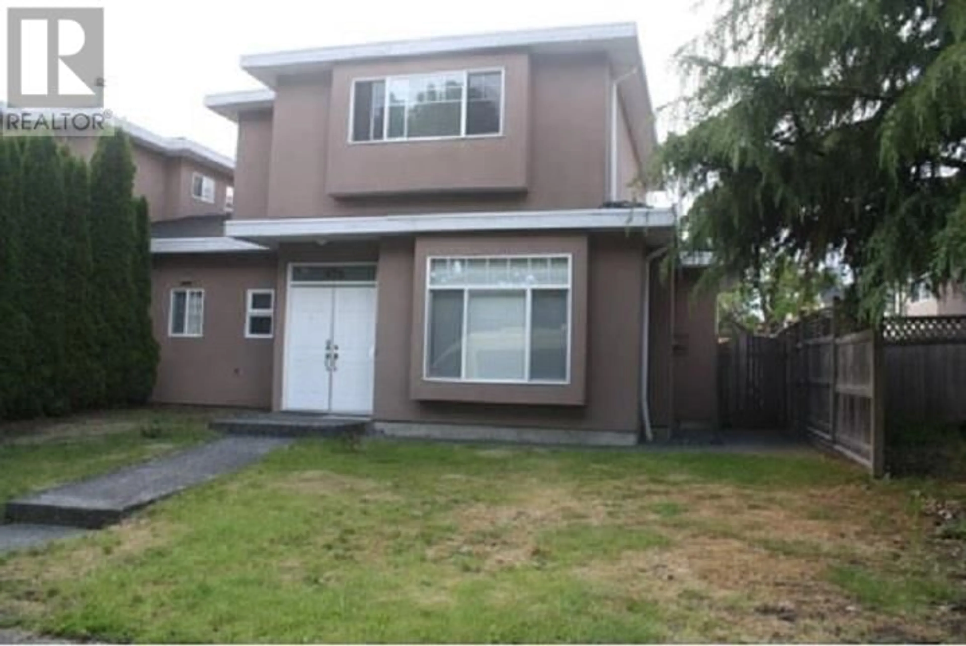 Home with vinyl exterior material, street for 7441 15TH AVENUE, Burnaby British Columbia V3N1W3