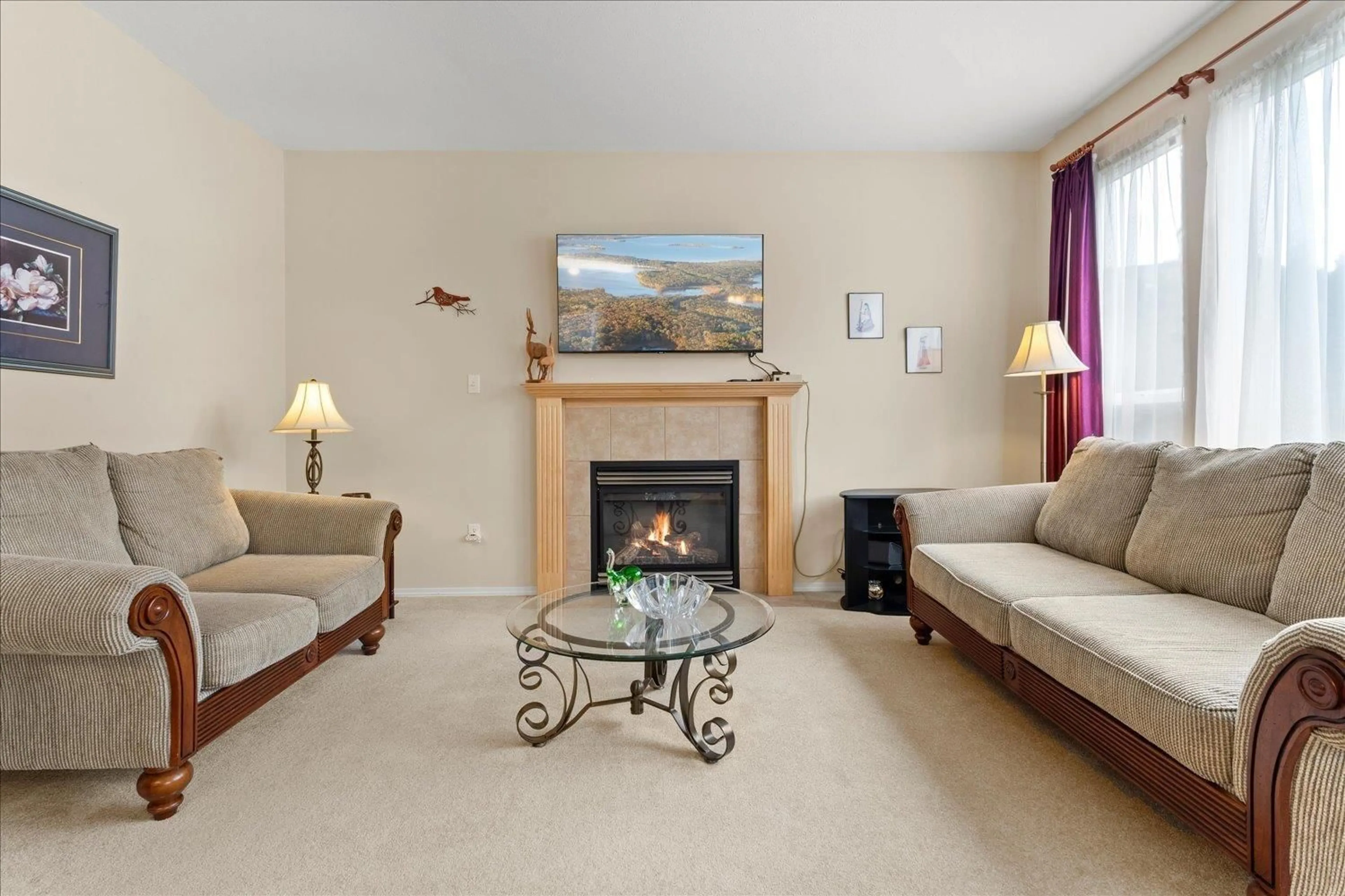 Living room with furniture, unknown for 2068 DUNN PLACE|Agassiz, Agassiz British Columbia V0M1A1