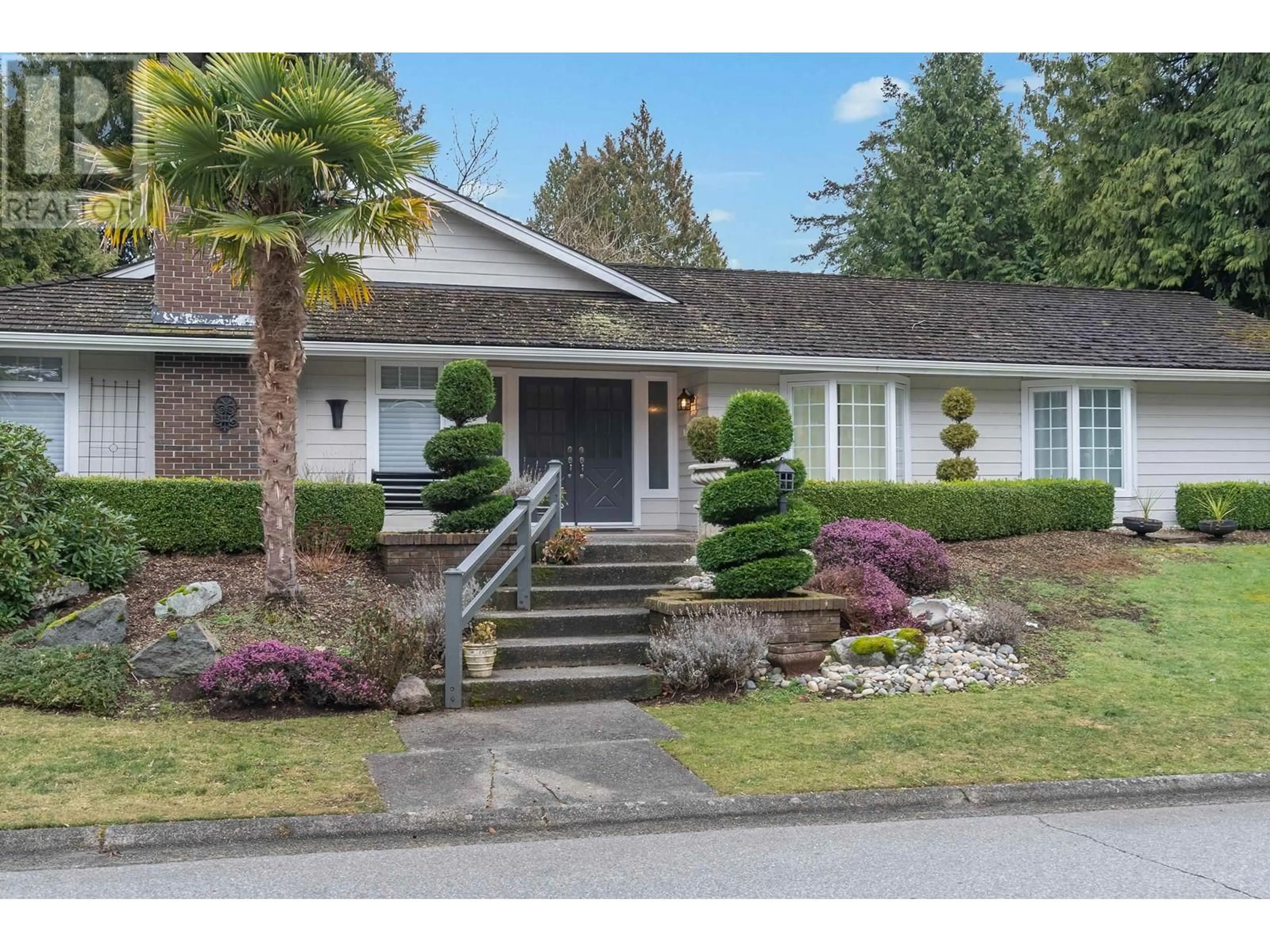 Unknown for 1126 PACIFIC DRIVE, Delta British Columbia V4M2K5