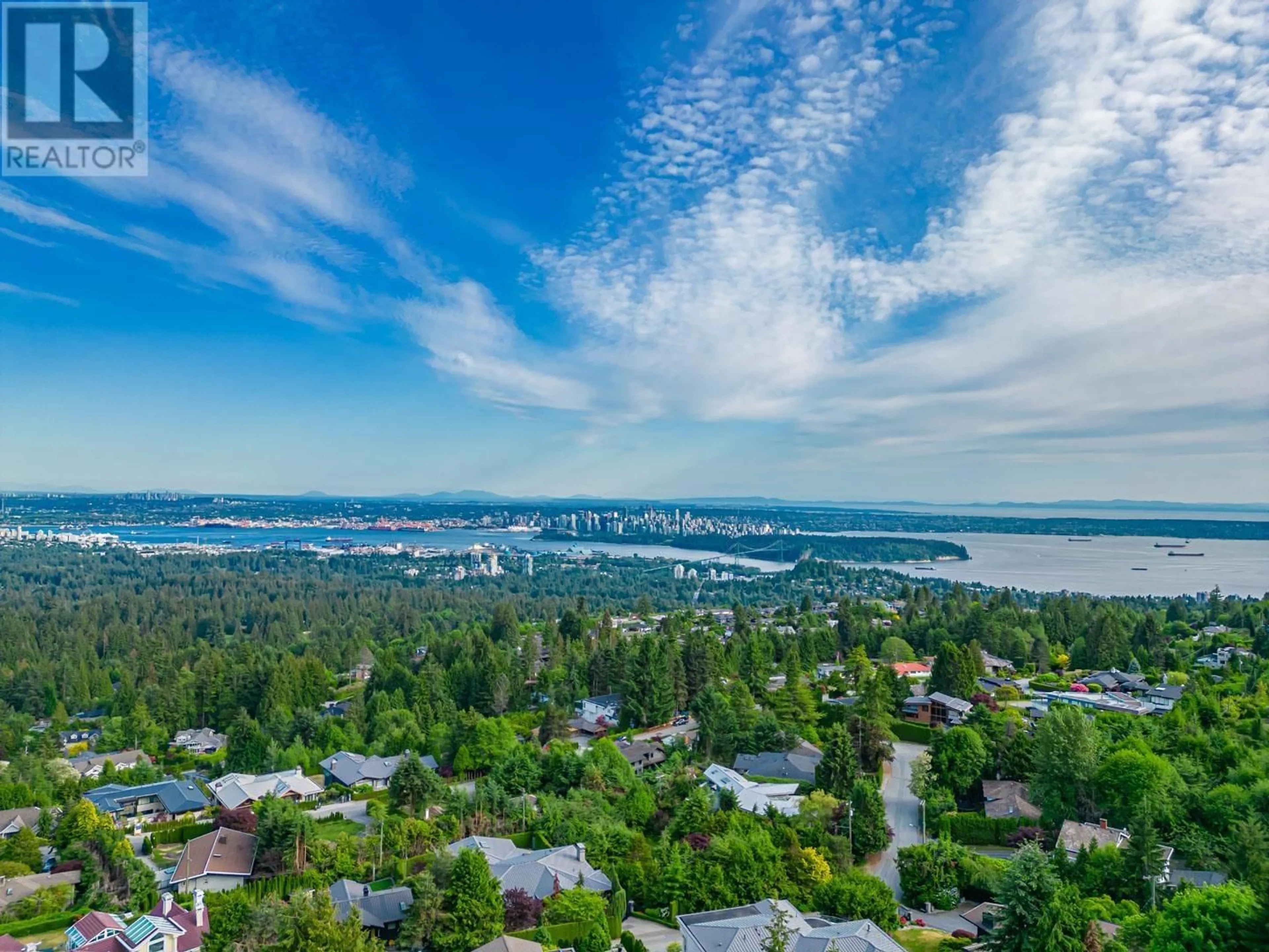 A pic from outside/outdoor area/front of a property/back of a property/a pic from drone, water/lake/river/ocean view for 1035 CRESTLINE ROAD, West Vancouver British Columbia V7S2E3