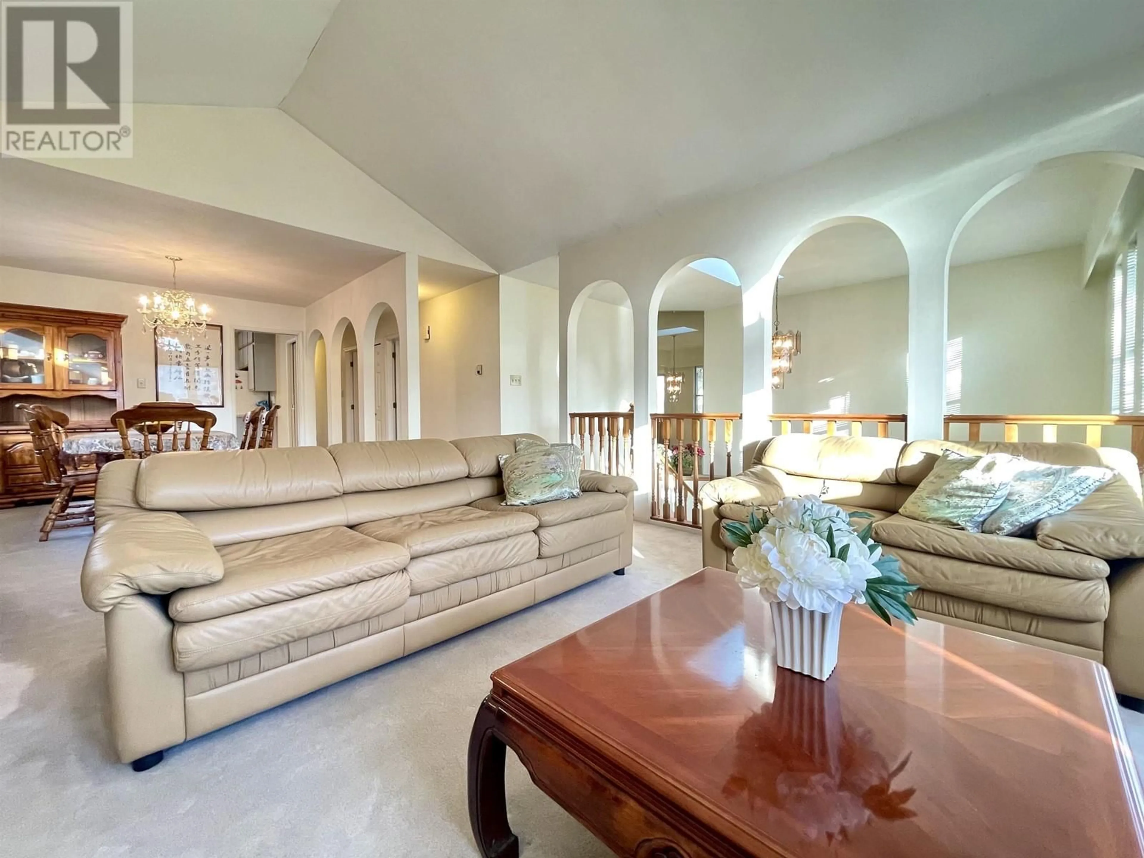 Floor plan for 937 18TH AVENUE, Vancouver British Columbia V5Z1W4