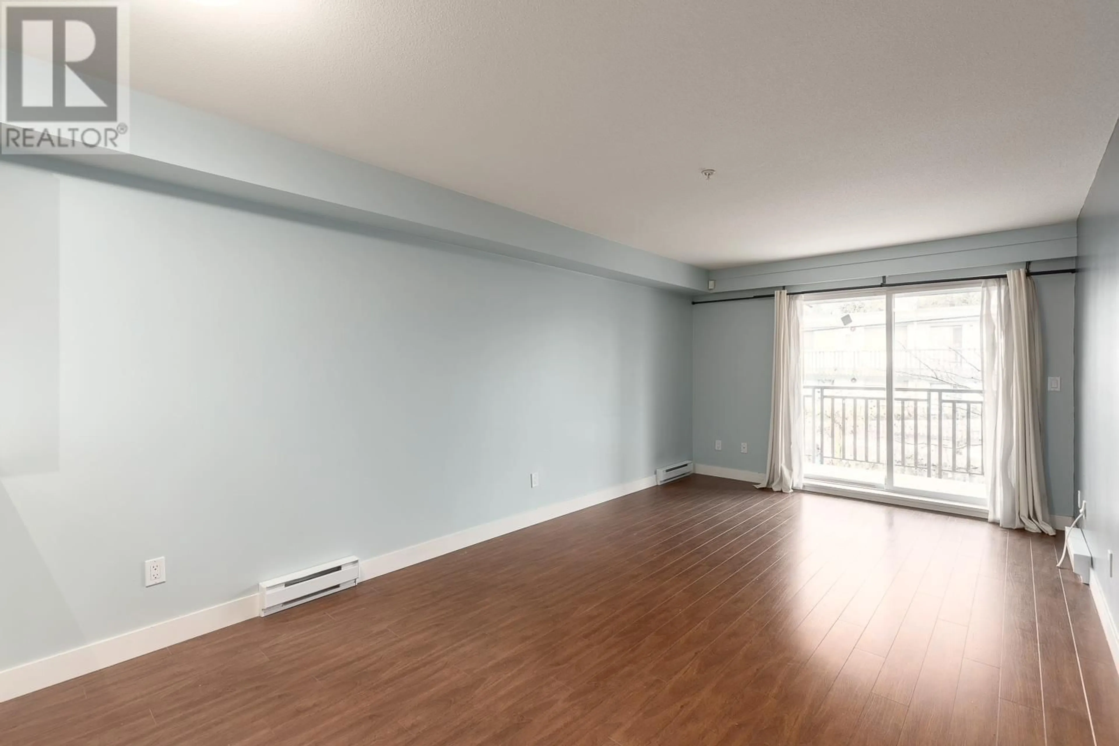 A pic of a room for 201 1533 E 8TH AVENUE, Vancouver British Columbia V5N0A4