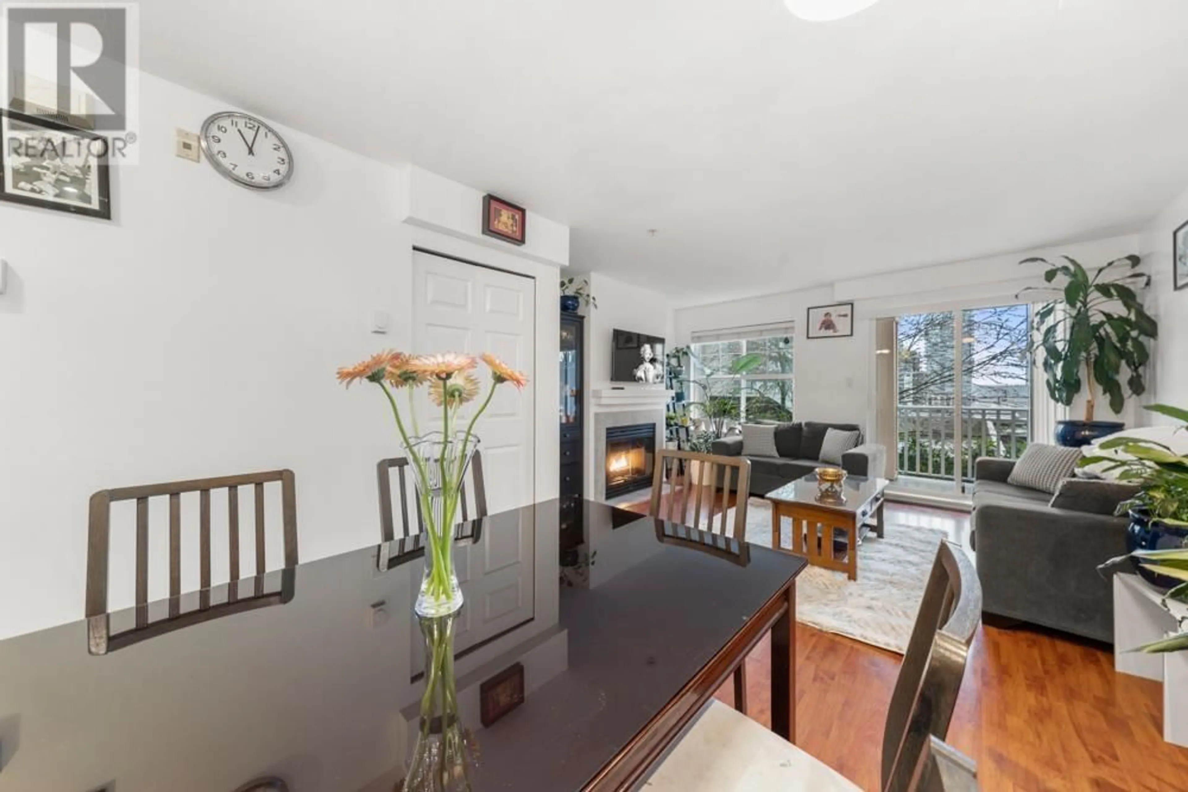 Dining room, unknown for 18 123 SEVENTH STREET, New Westminster British Columbia V3M6Y2