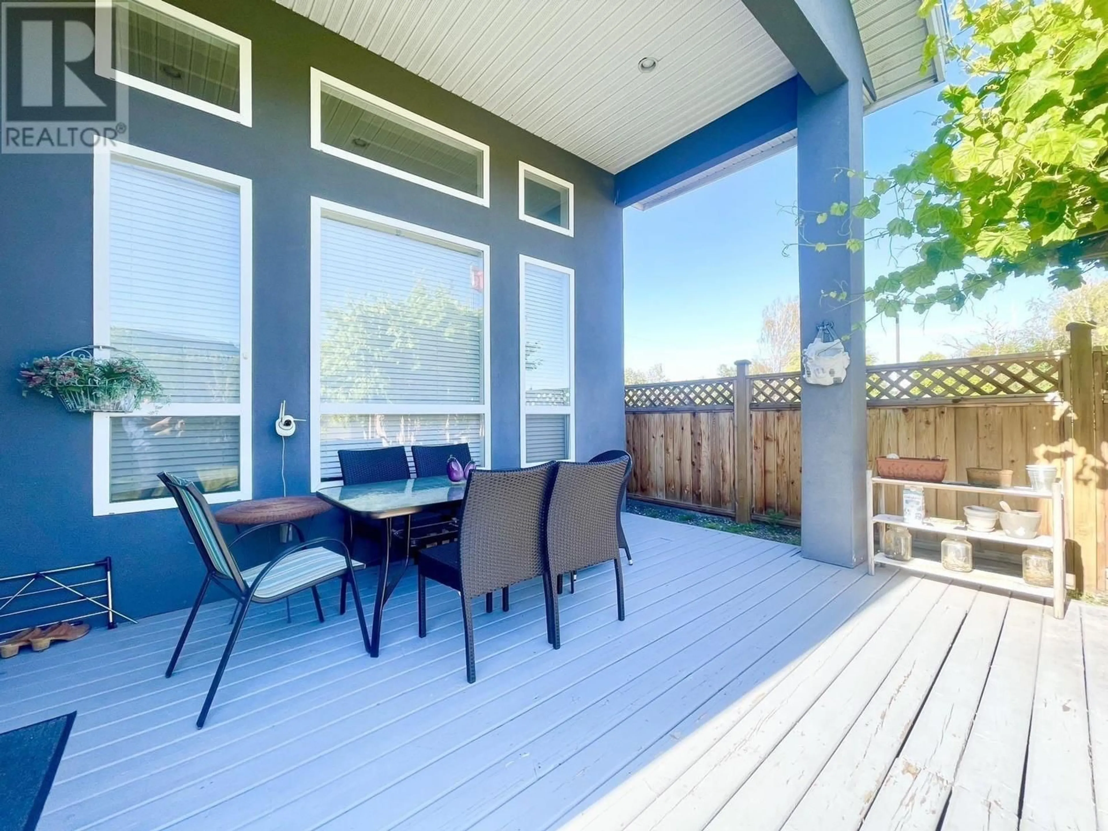 Patio, street for 5228 WOODWARDS ROAD, Richmond British Columbia V7E1H1