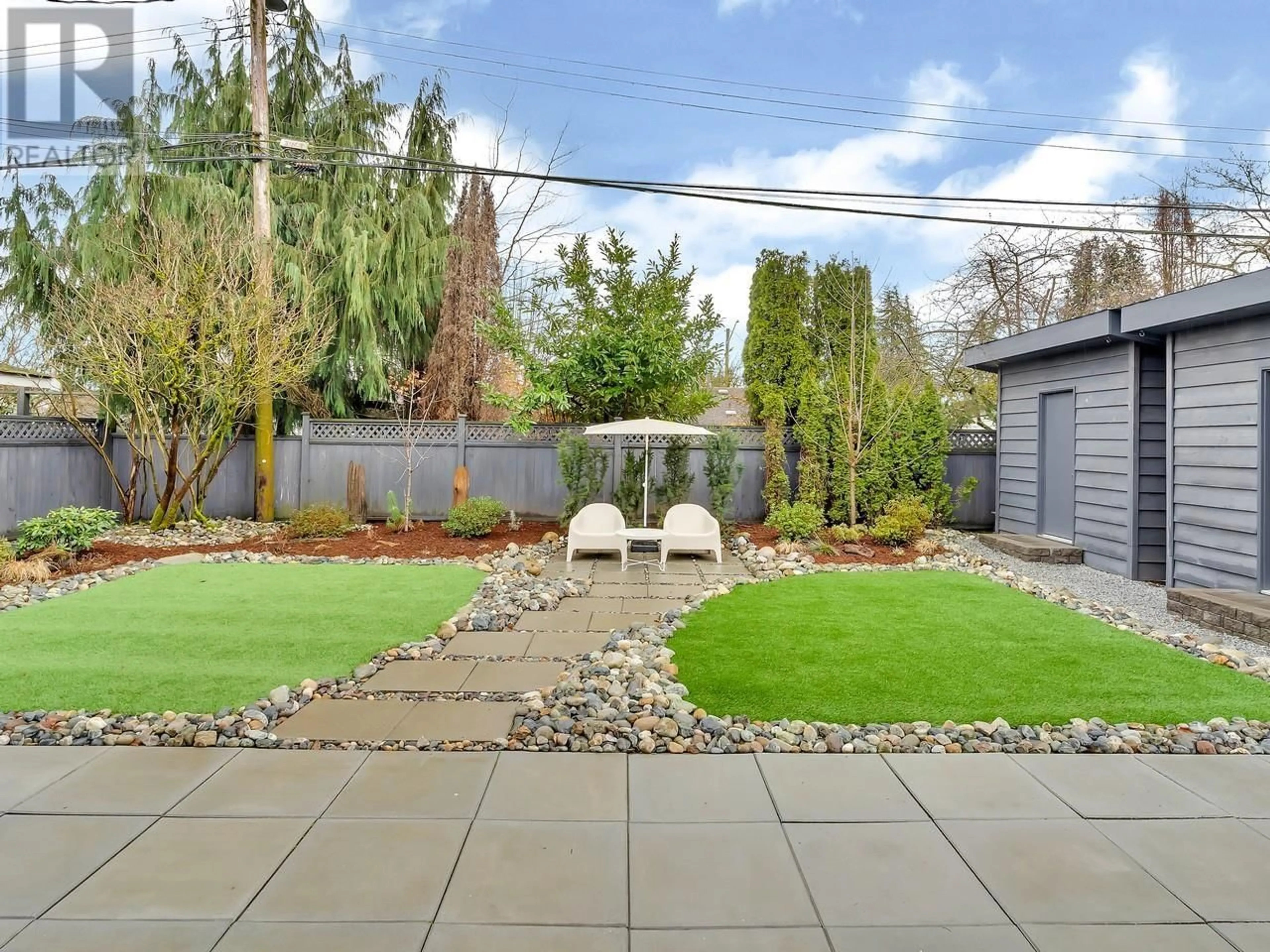 Patio, street for 1795 W 15TH STREET, North Vancouver British Columbia V7P1N5