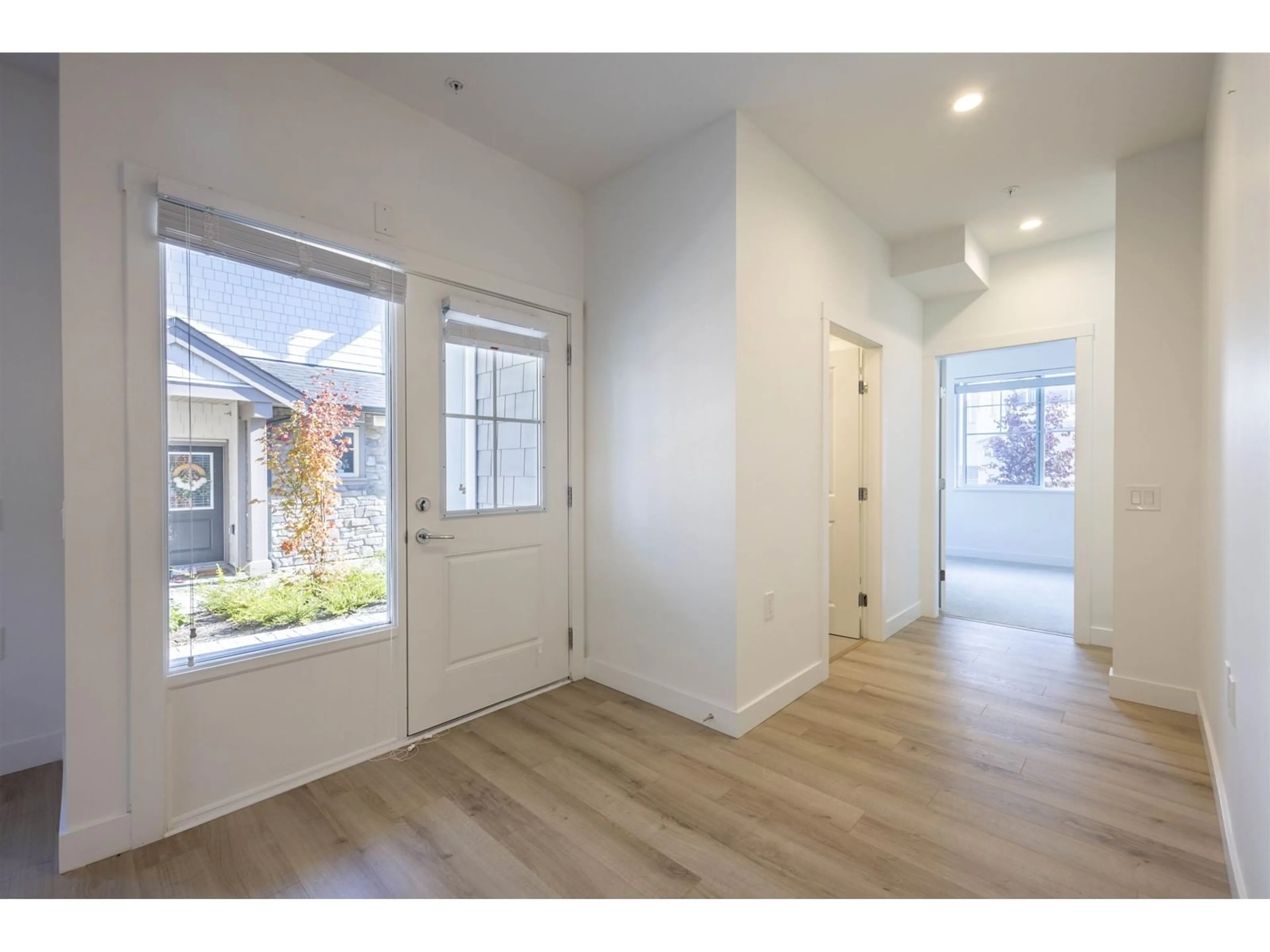 Indoor entryway for 12 20487 65 AVENUE, Langley British Columbia V2Y3K8